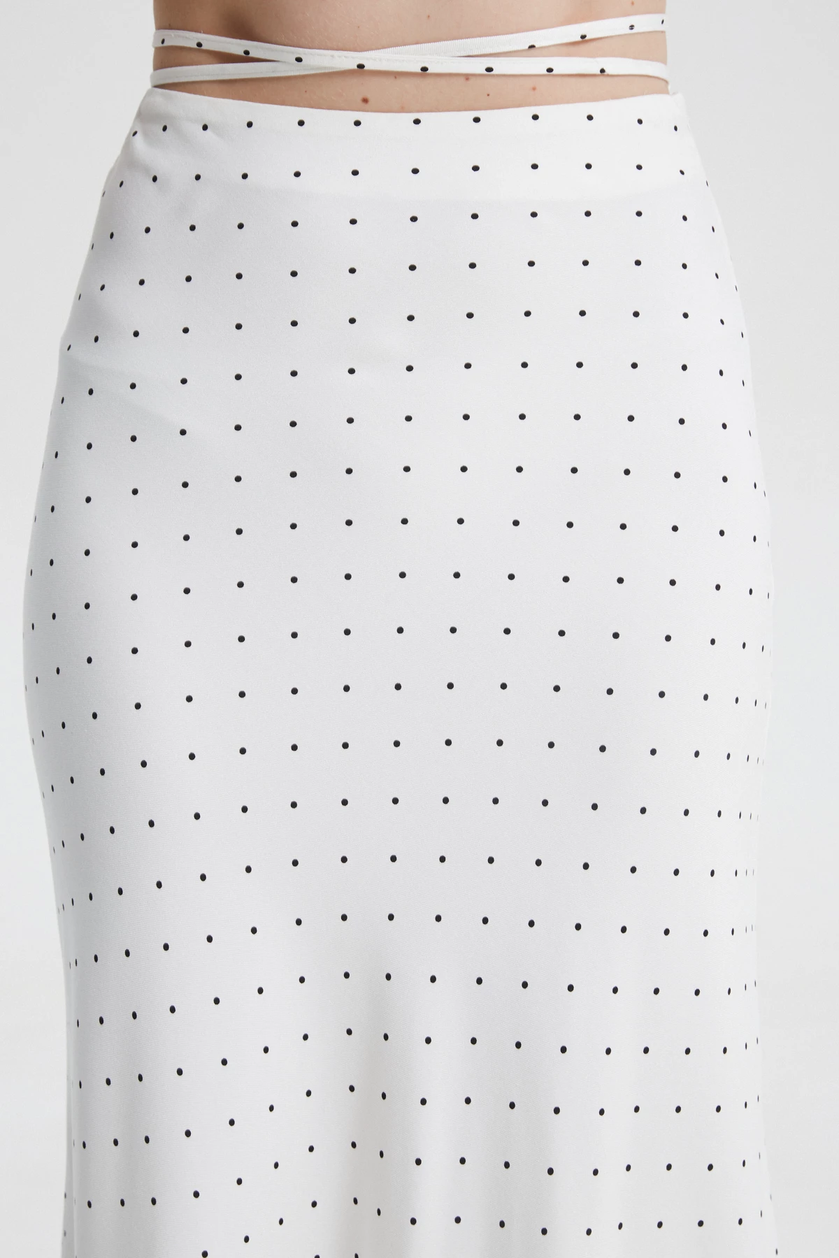 Milky viscose midi skirt with polka dot print, photo 4