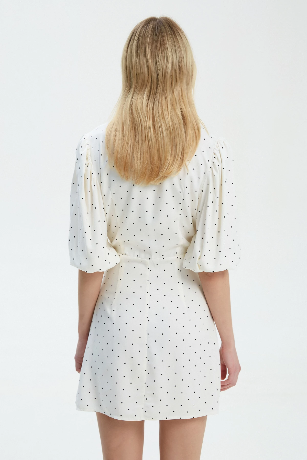 Milky viscose short dress with polka dot print, photo 4