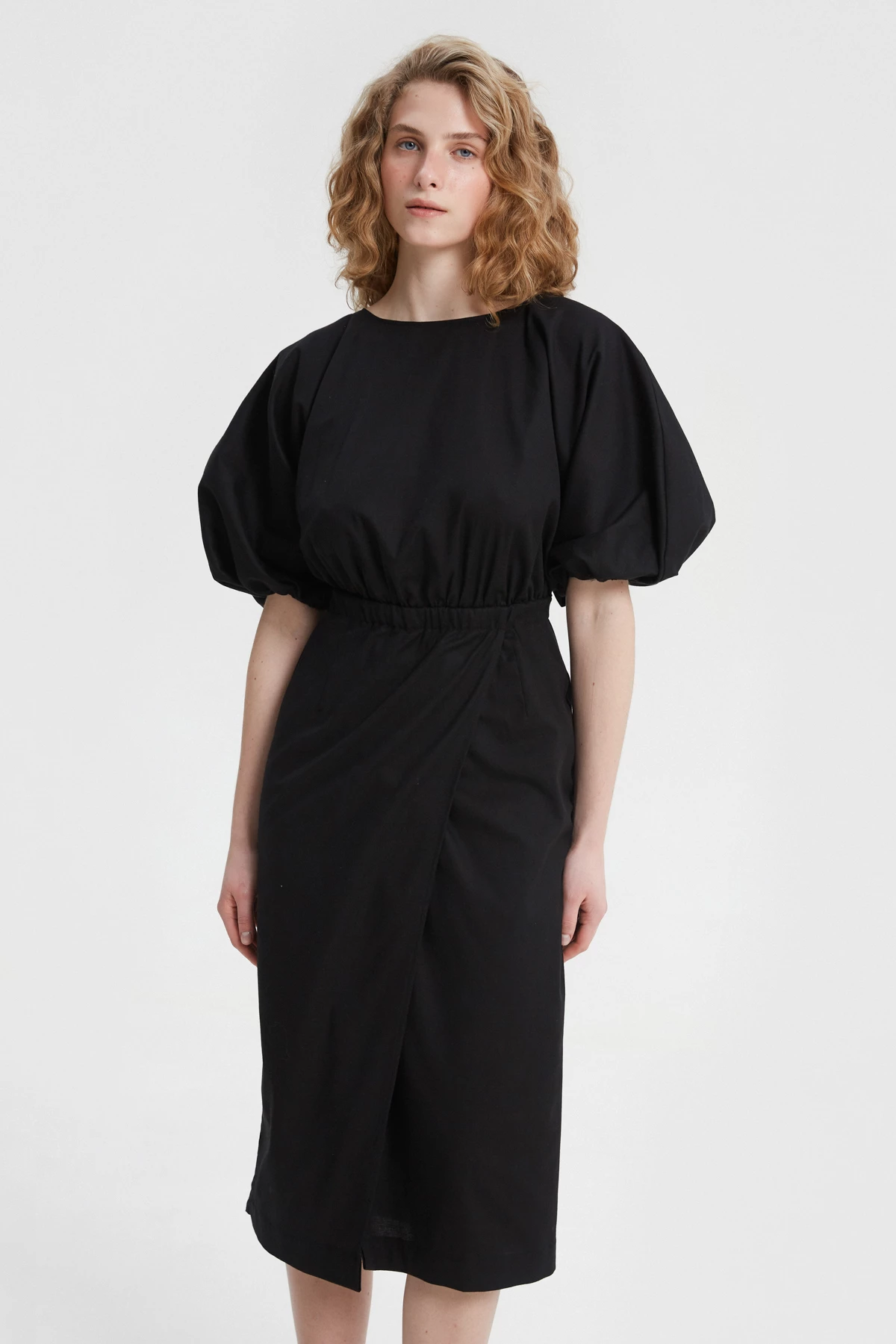Black midi dress with voluminous top made of shirt fabric , photo 1