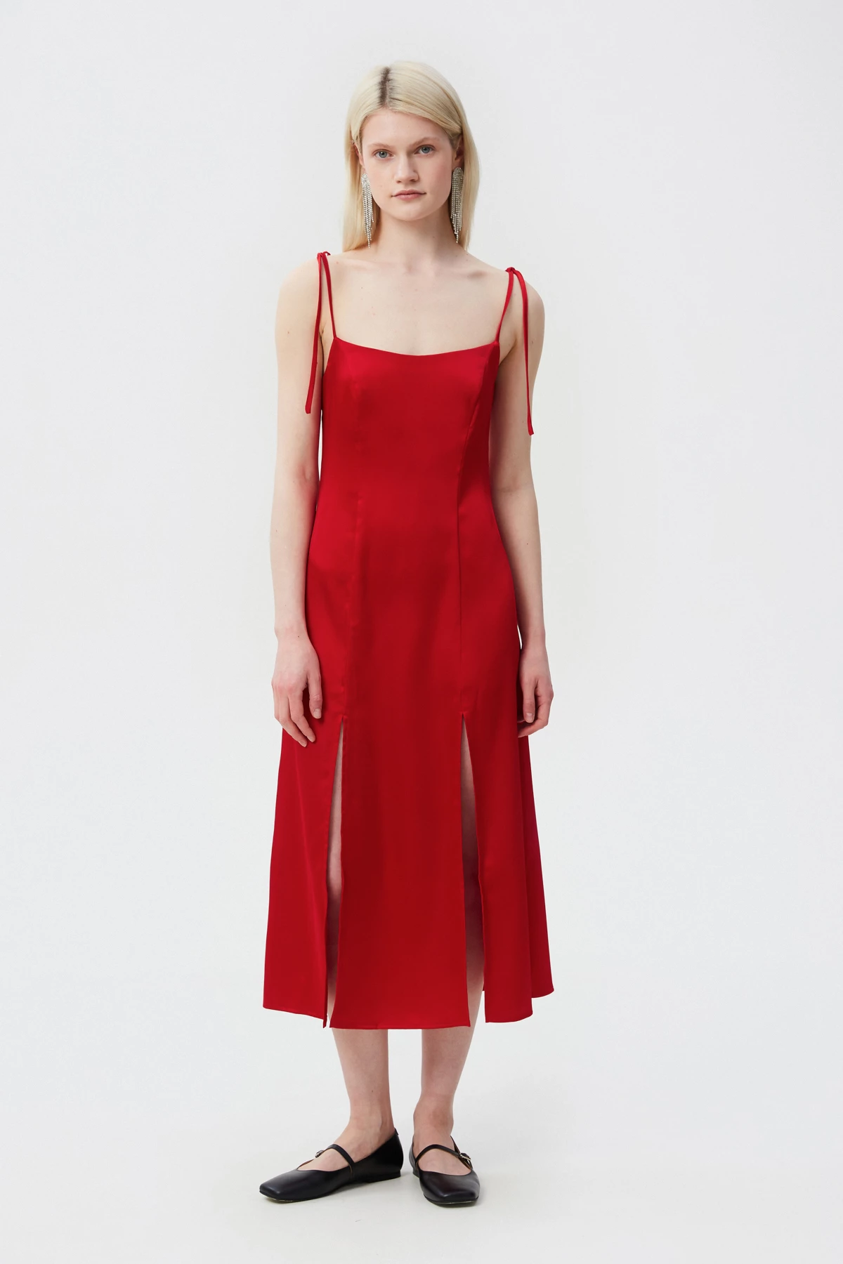 Red satin midi dress with leg slit, photo 1