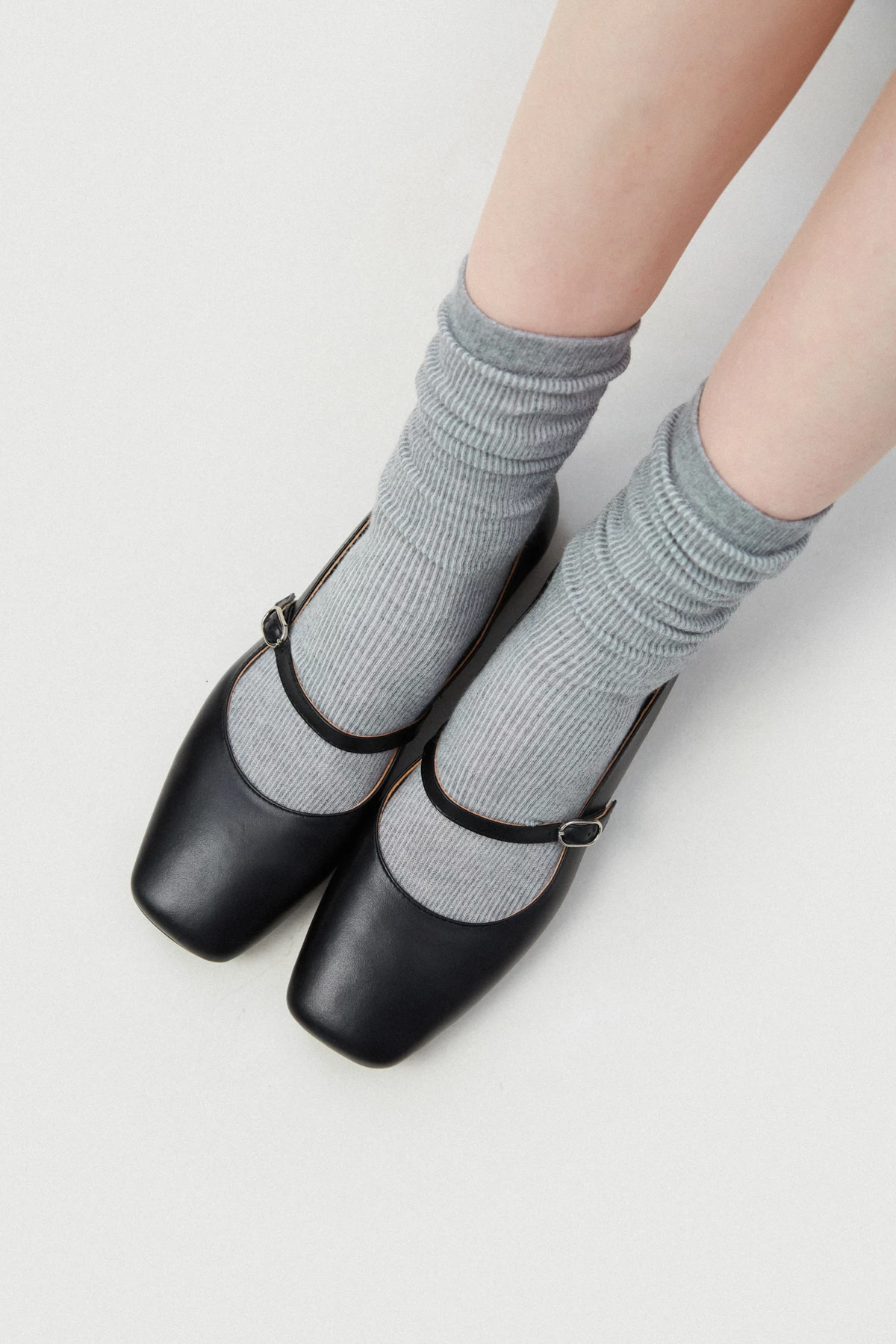 Grey high ribbed cotton socks, photo 1