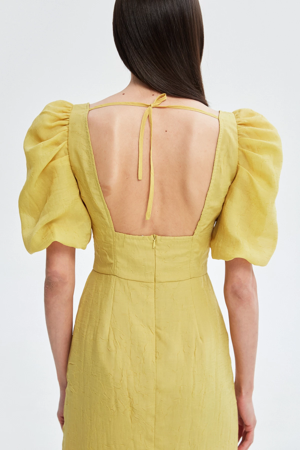 Гірчична сукня міді з відкритою спиною з шифону, фото 4