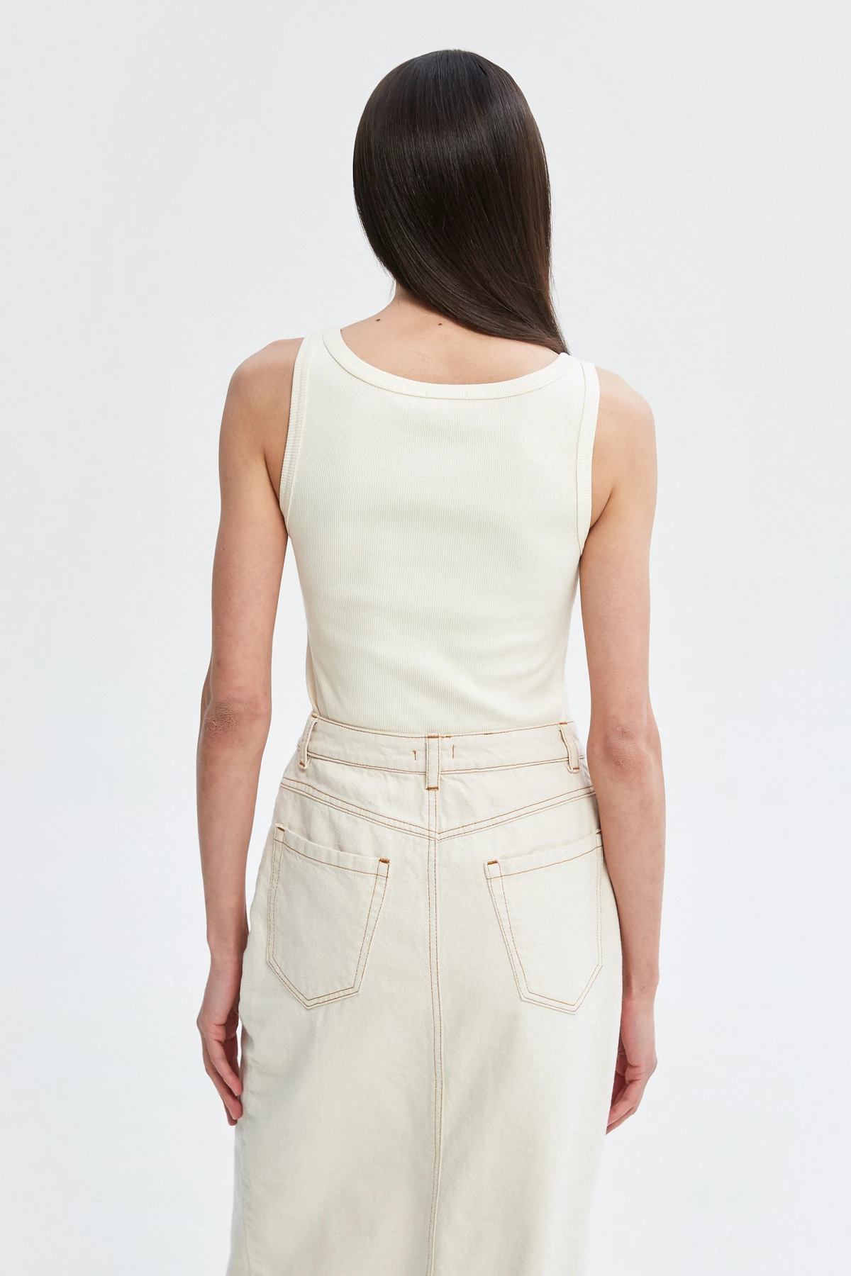Milky cotton ribbed tank top with deep oval neckline, photo 3