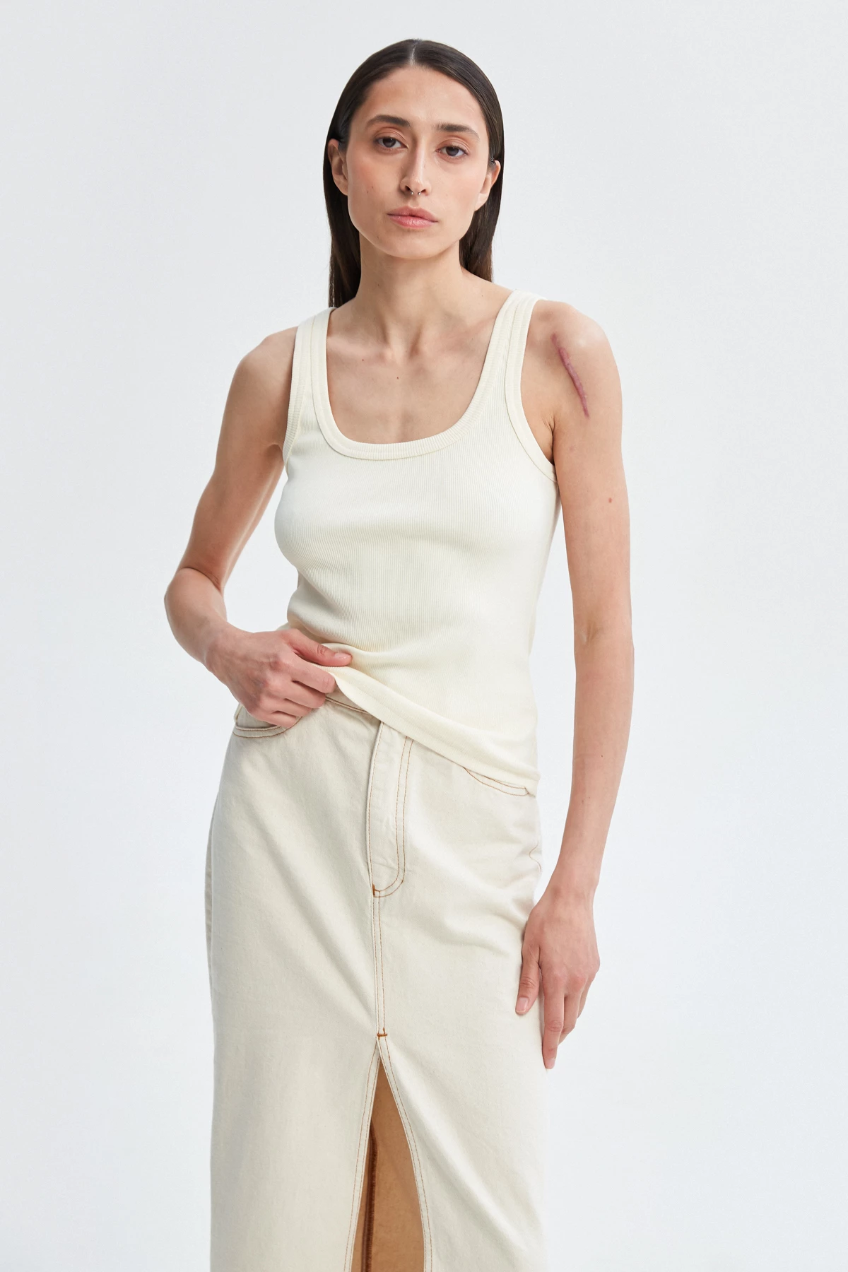 Milky cotton ribbed tank top with deep oval neckline, photo 5