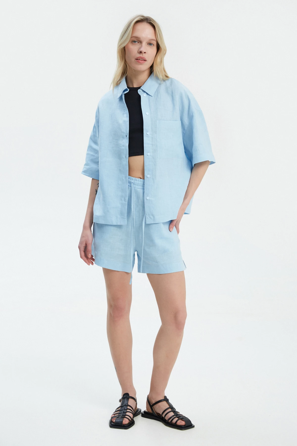 Blue linen shirt with elbow length sleeves, photo 2