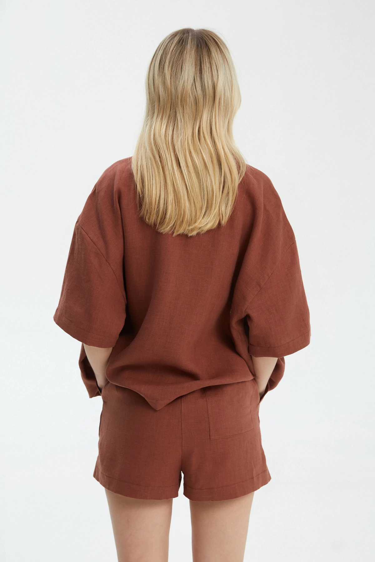 Chocolate linen shirt with elbow length sleeves, photo 4