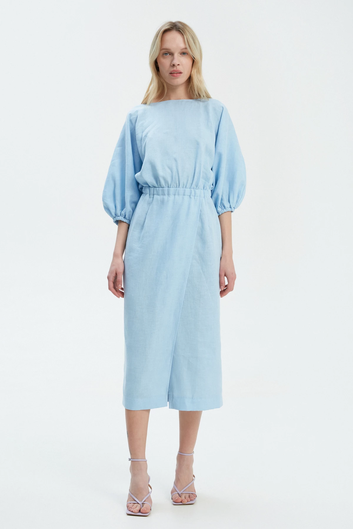 Blue linen midi dress with voluminous top, photo 2