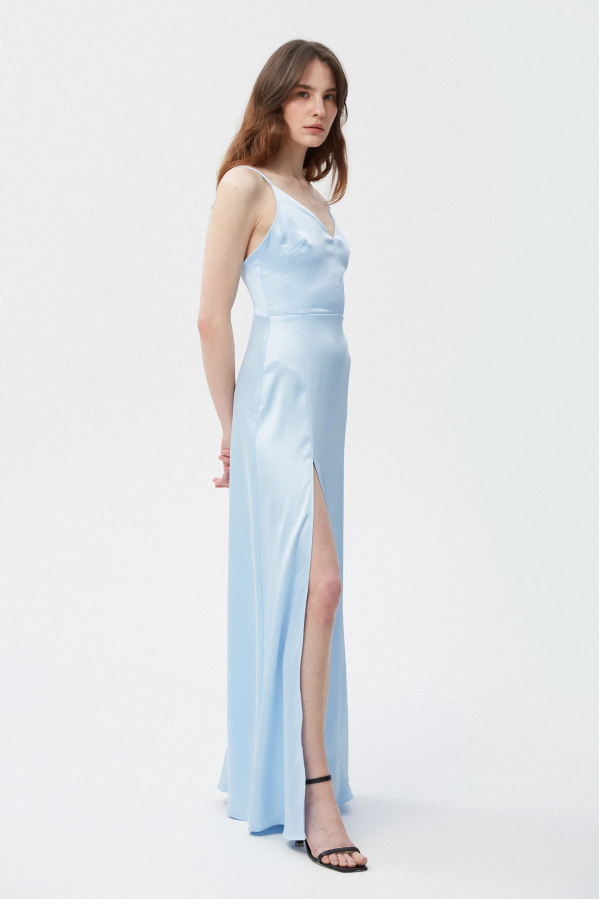 Блакитна сукня-комбінація максі з щільного сатину, фото 3