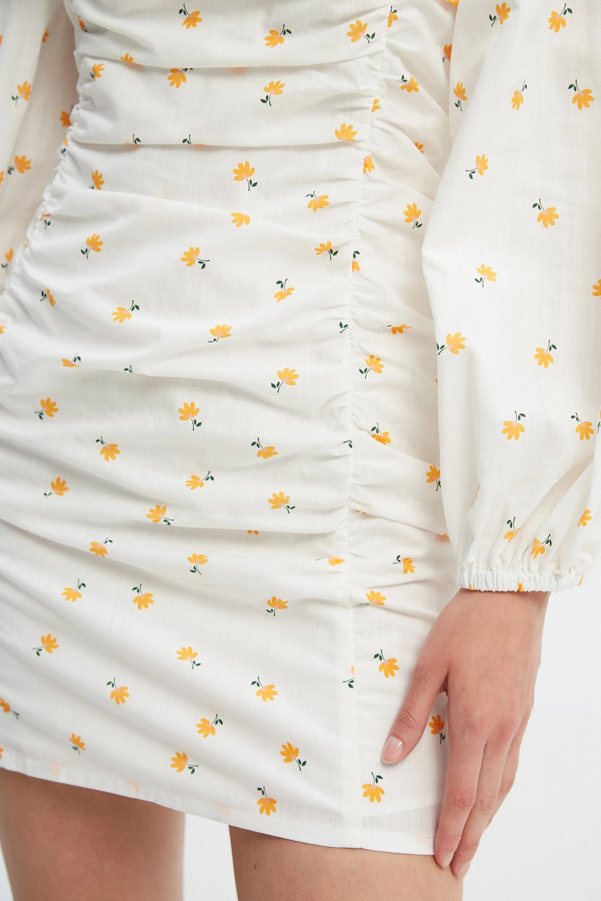 White cotton drapered dress with yellow flowers print, photo 5