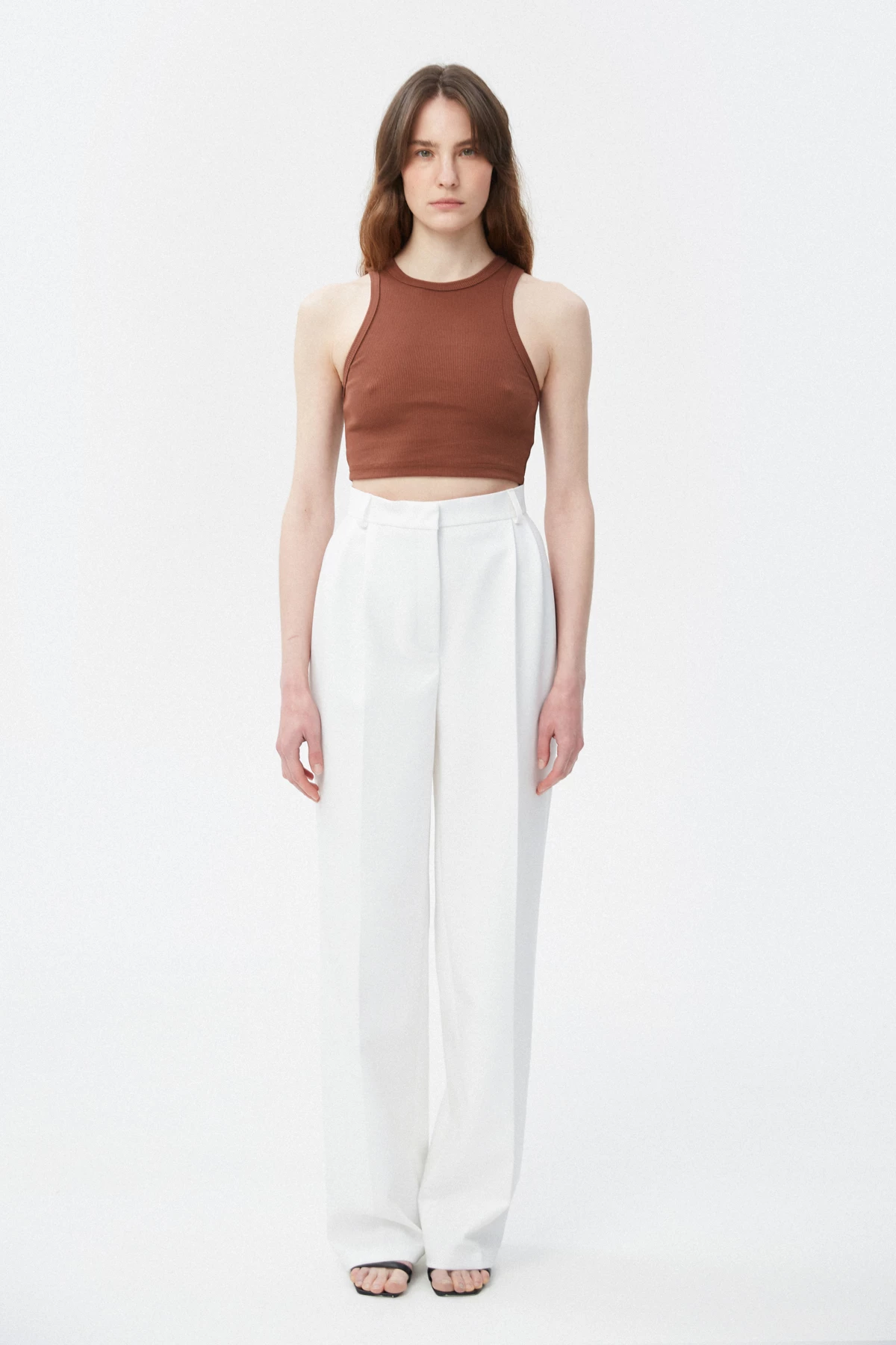 Chocolate cotton crop top with an oval neckline, photo 2