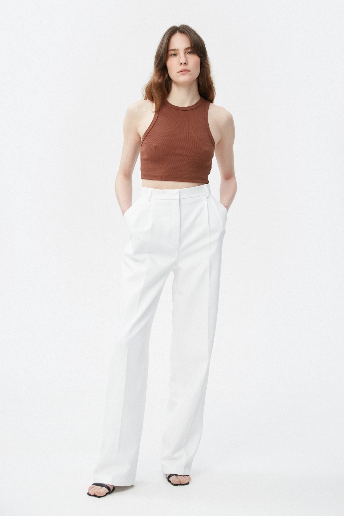 Chocolate cotton crop top with an oval neckline, photo 3