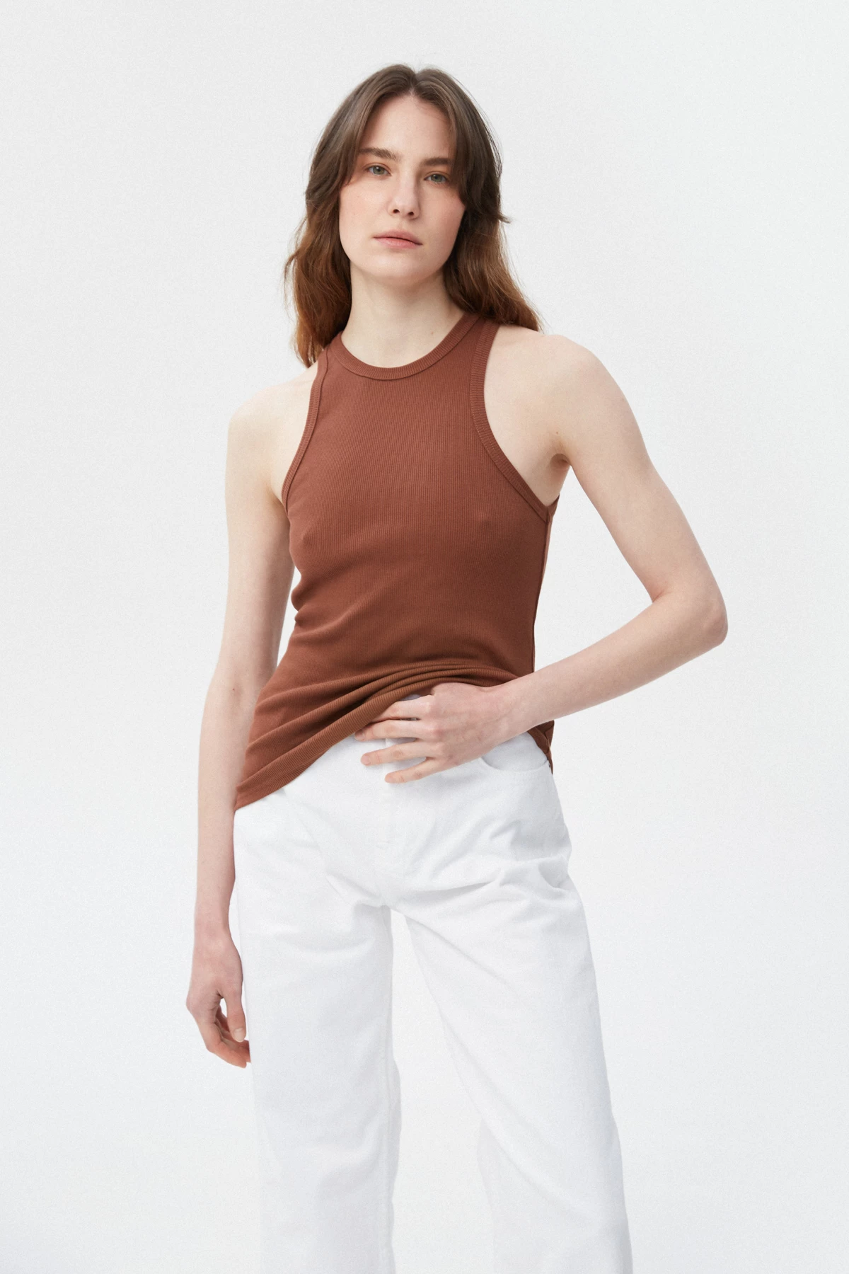 Chocolate cotton ribbed tank top with an oval neckline, photo 2