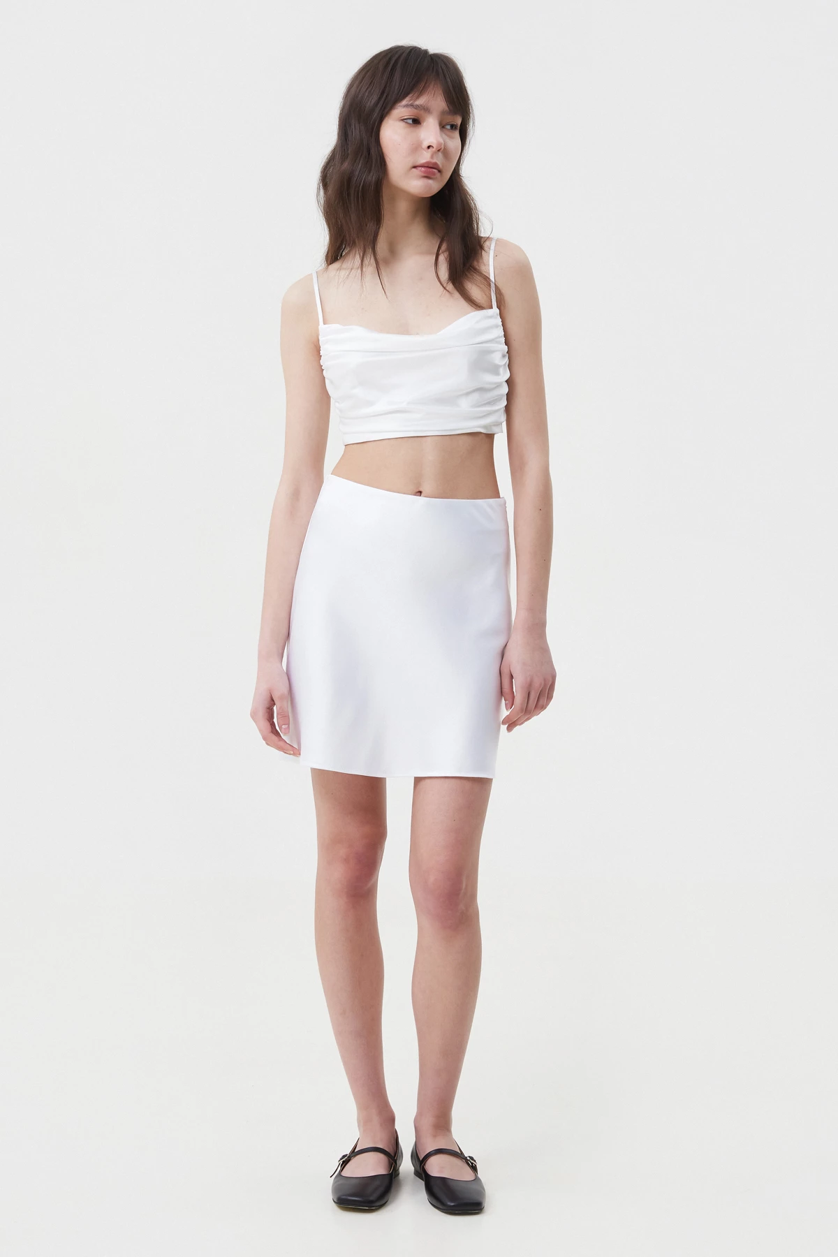 White short satin skirt, photo 3