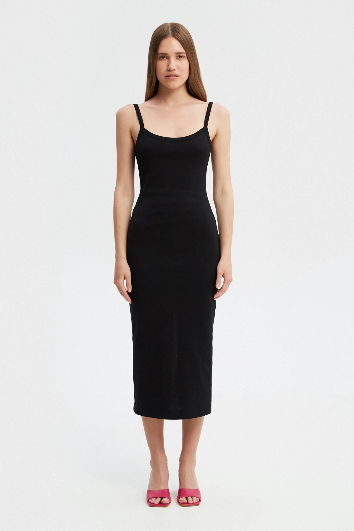 Чорна сукня міді з відкритою спиною з трикотажу, фото 1