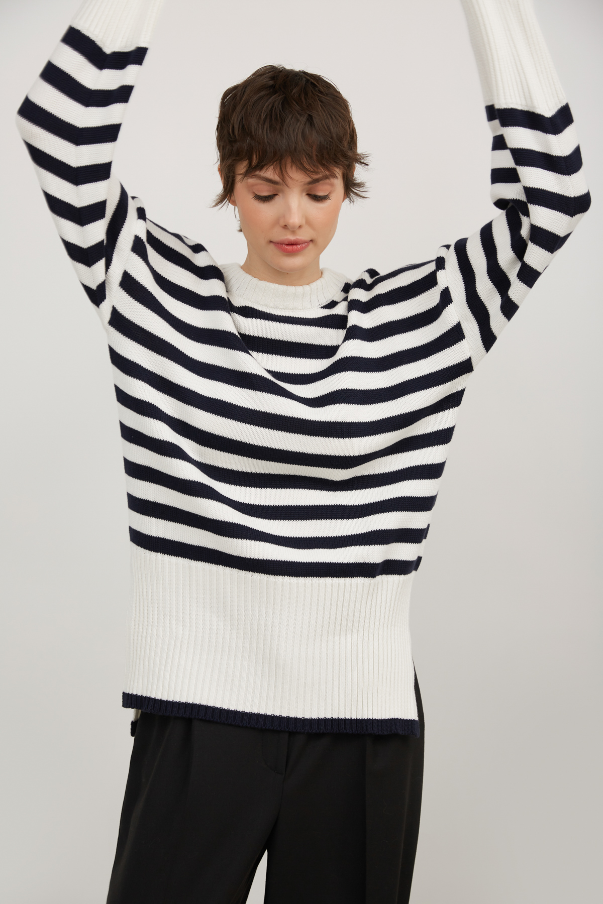 Sweater with milk cotton in blue stripes, photo 2