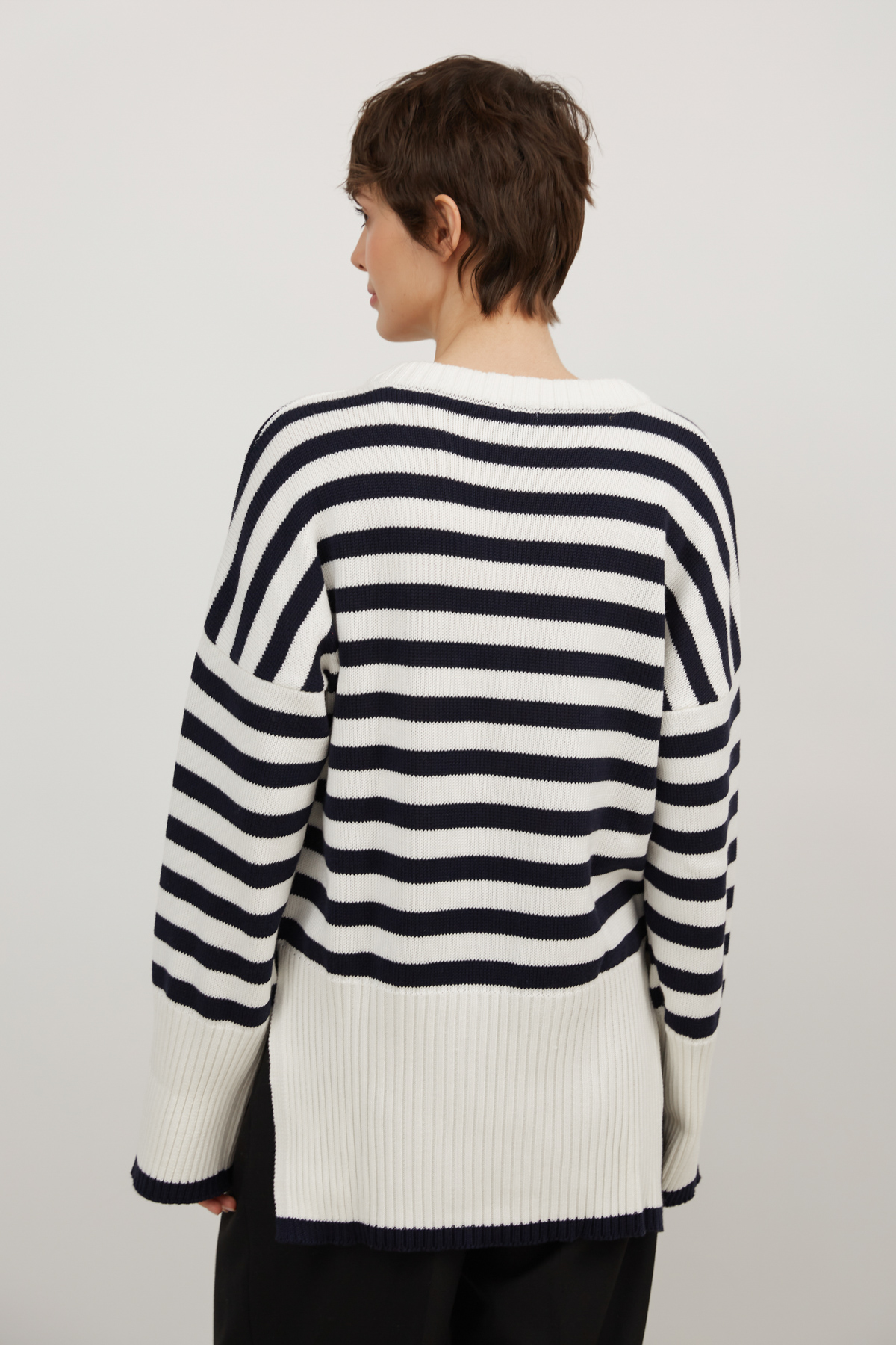 Sweater with milk cotton in blue stripes, photo 4