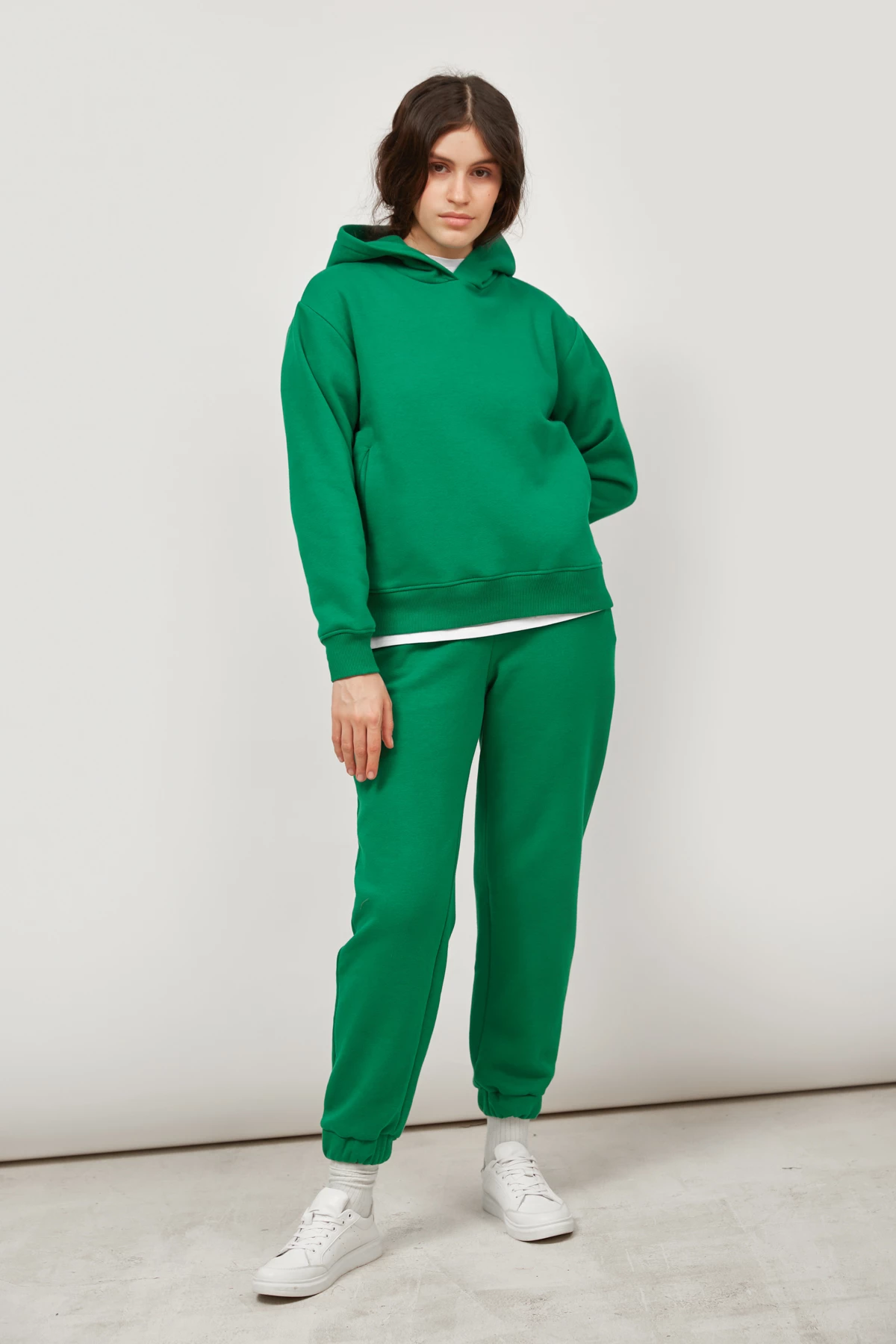 Укорочені зелені трикотажні штани-джогери , фото 2