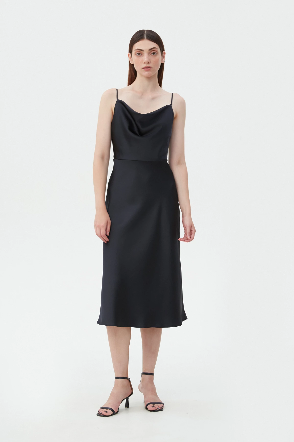 Сукня-комбінація з провисанням в області декольте чорного кольору, фото 1