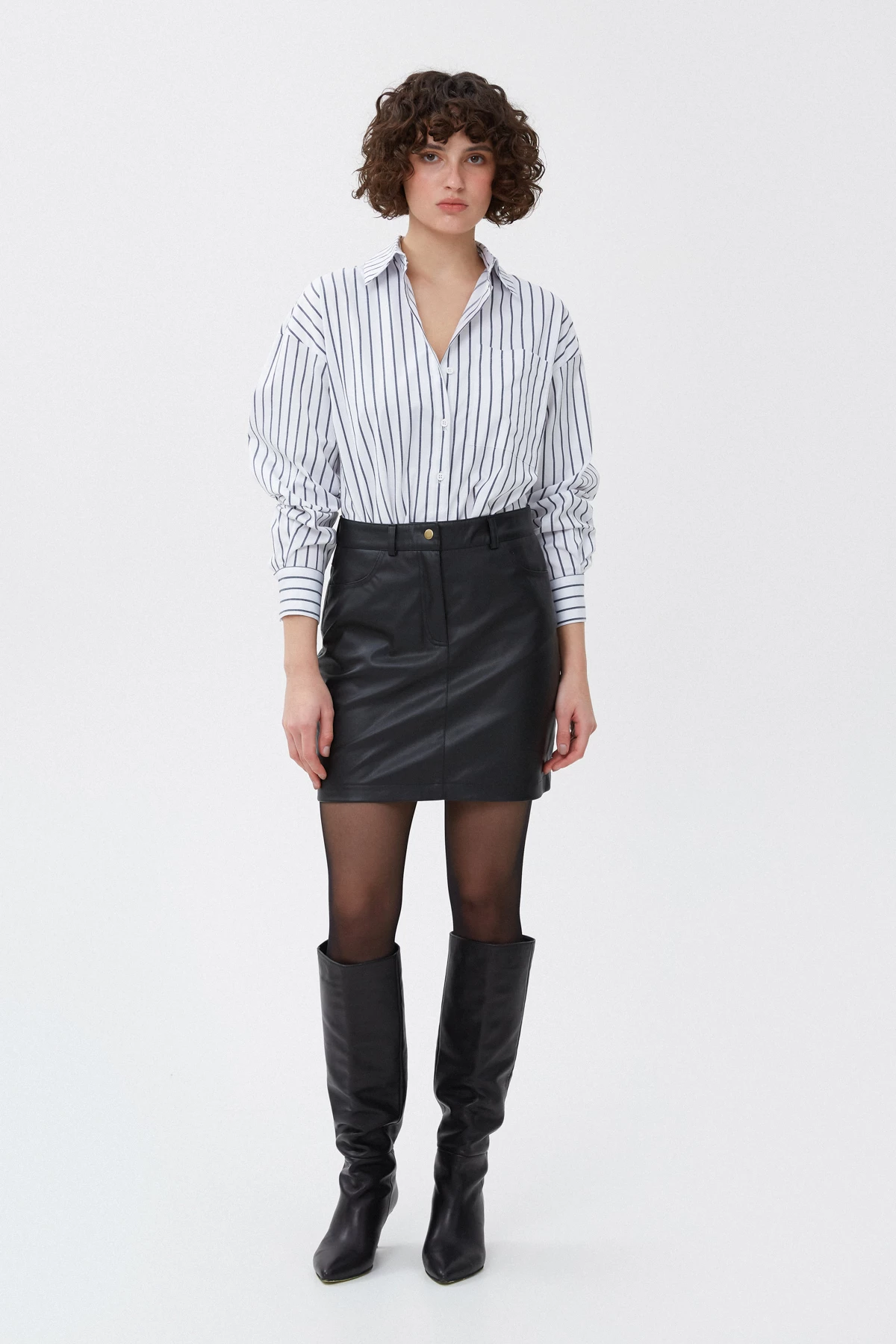 Black faux-leather mini skirt , photo 1
