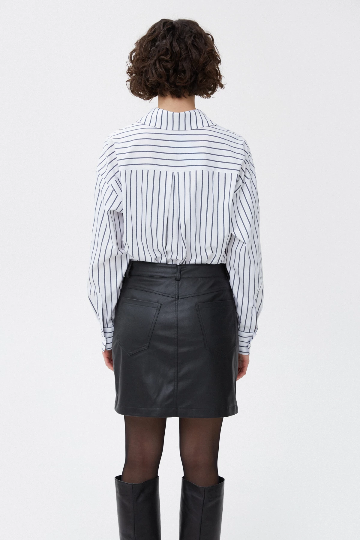 Black faux-leather mini skirt , photo 4