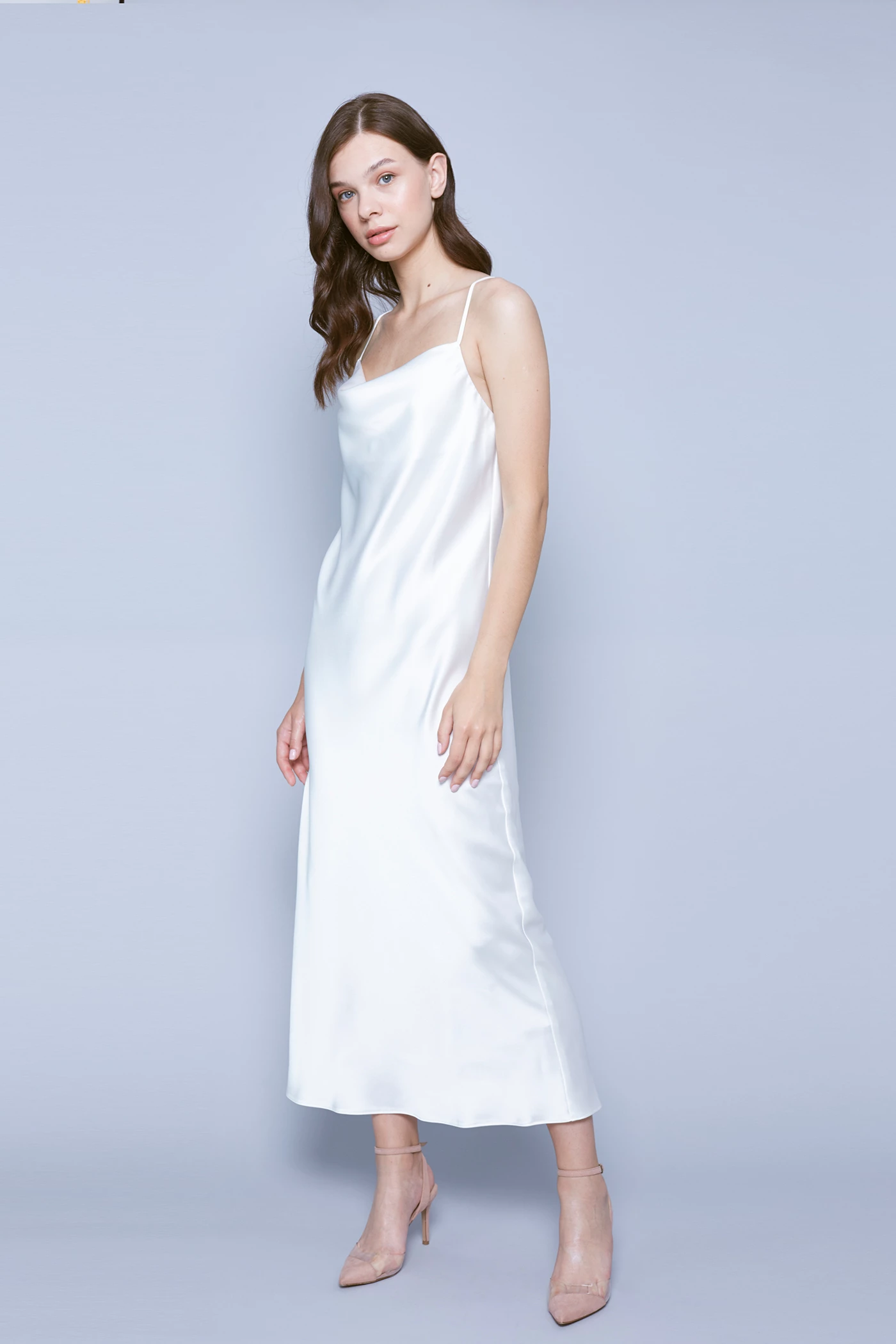 Сукня-комбінація молочного кольору зі складкою в області декольте, фото 2