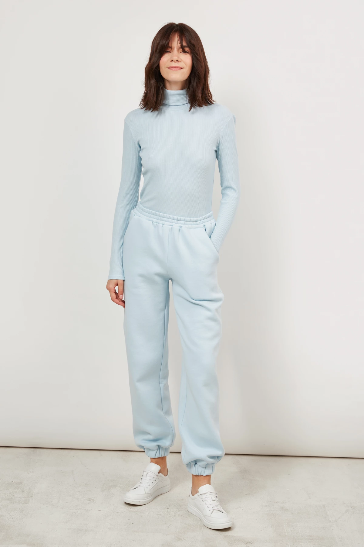 Sky blue jersey cropped joggers, photo 1