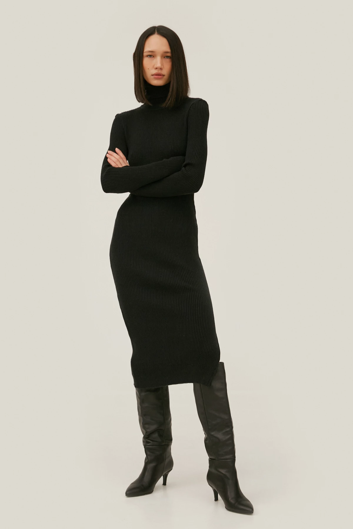 Knitted black dress with neckline and viscose, photo 2