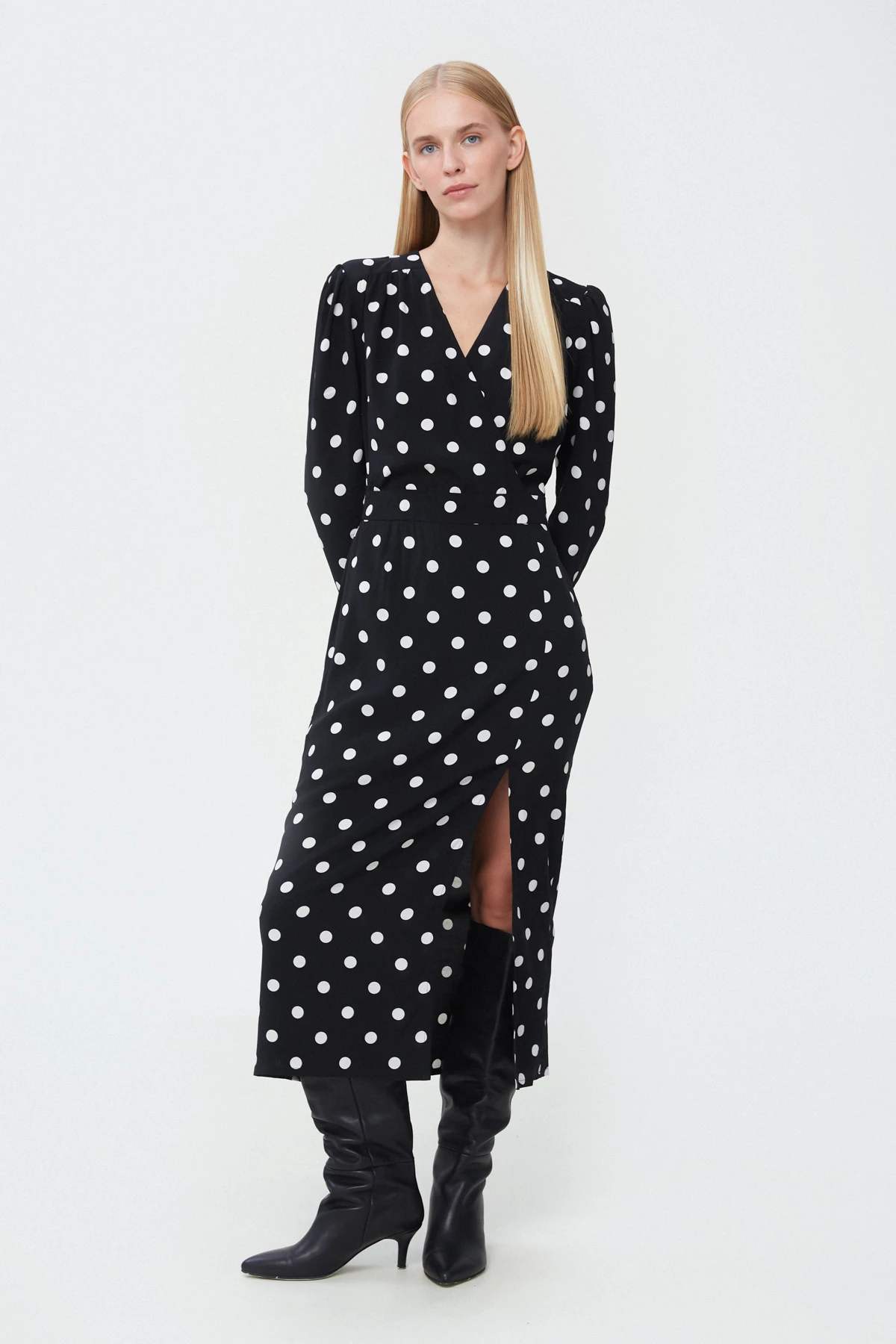 Black viscose midi dress with polka dot print, photo 3