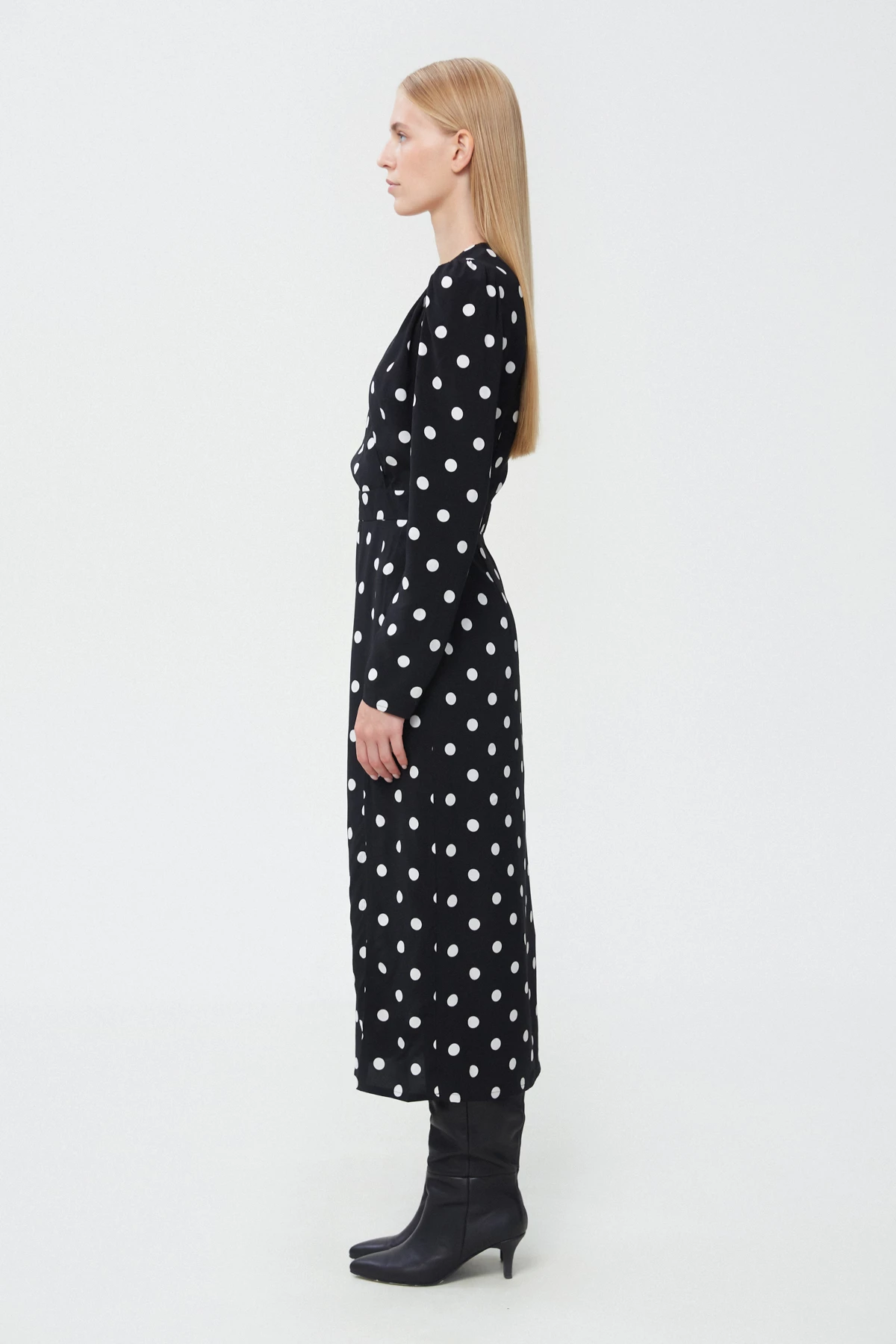 Black viscose midi dress with polka dot print, photo 4