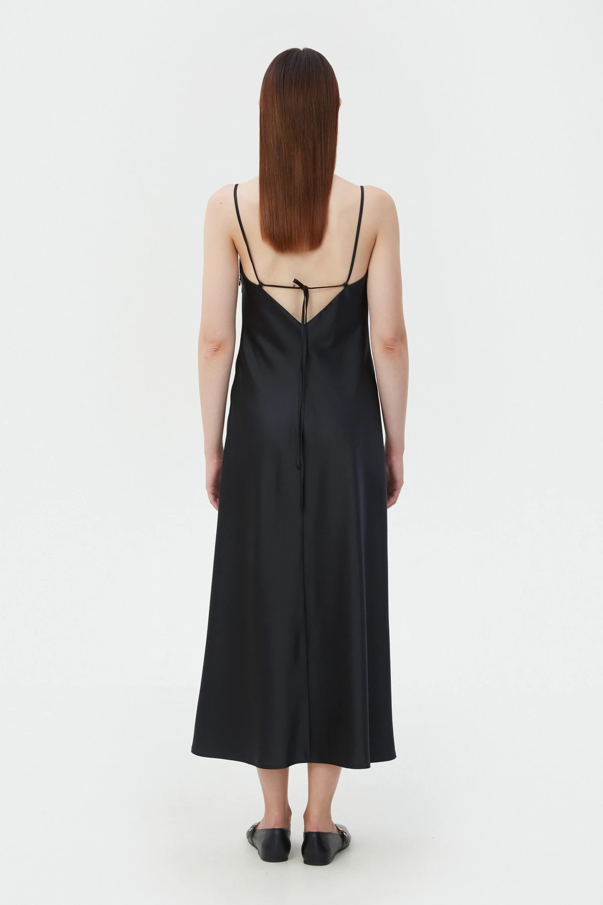 Чорна сатинова сукня довге міді з відкритою спиною, фото 4