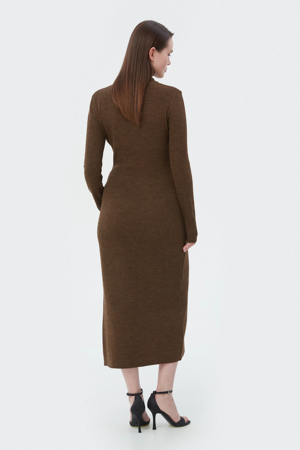 Brown knitted wool midi dress , photo 5