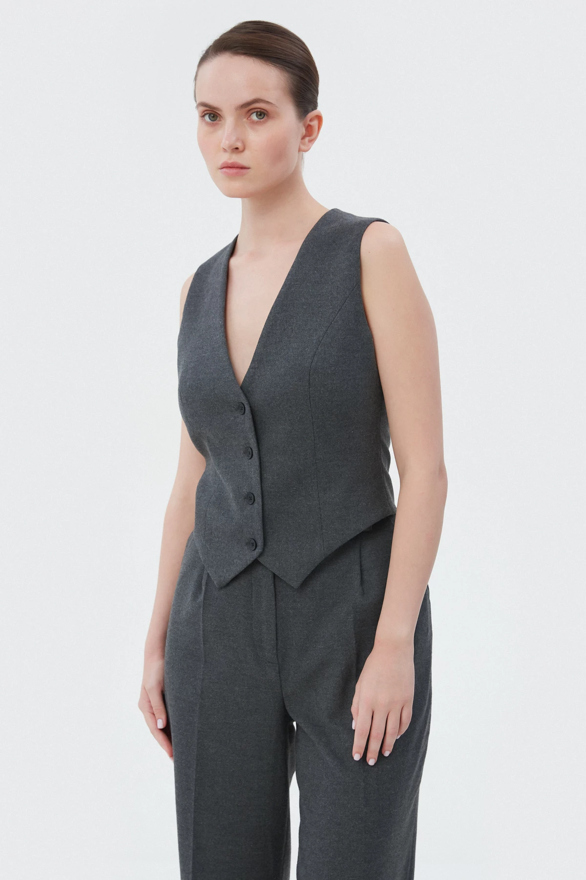 Gray classic cut vest with wool, photo 1