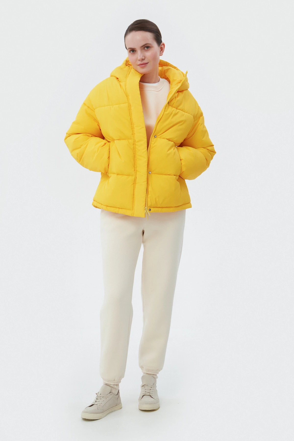 Жовта стьобана куртка з утеплювачем екопух, фото 2