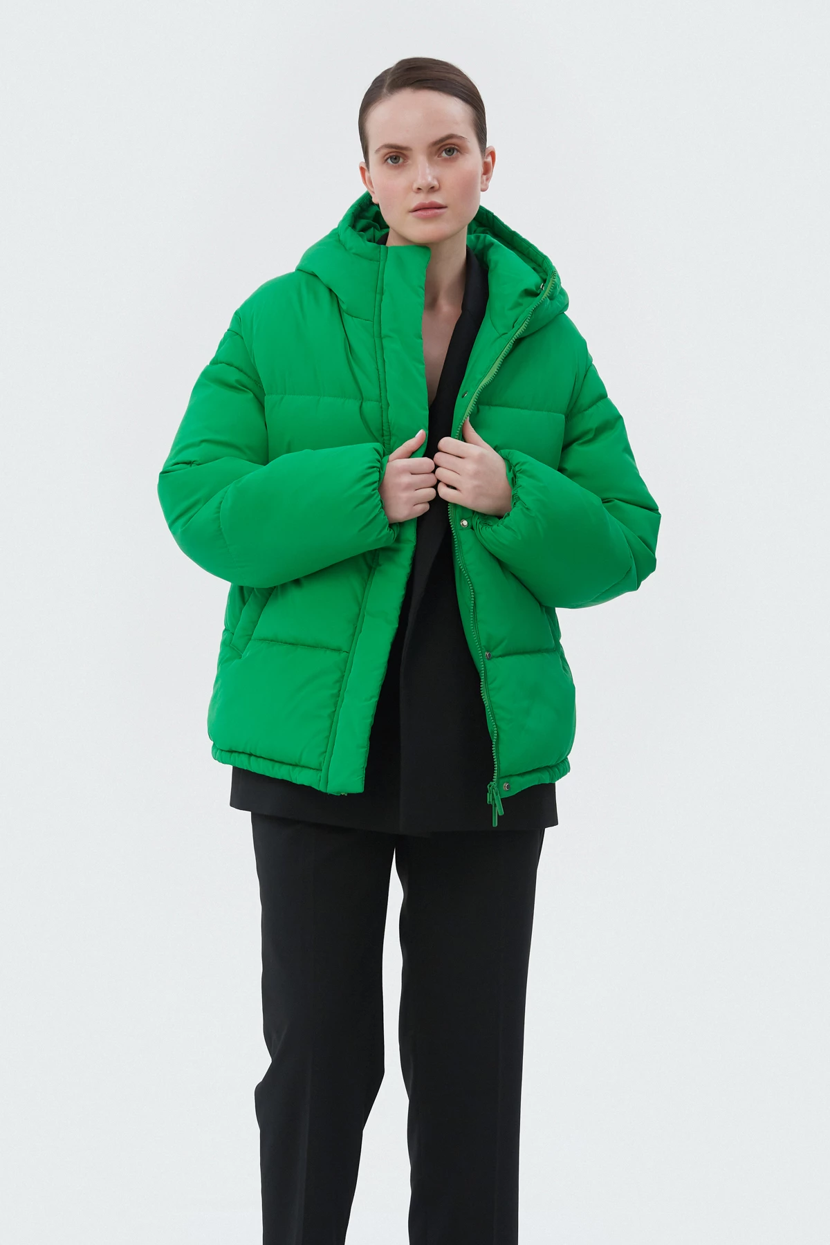 Зелена стьобана куртка з утеплювачем екопух, фото 2