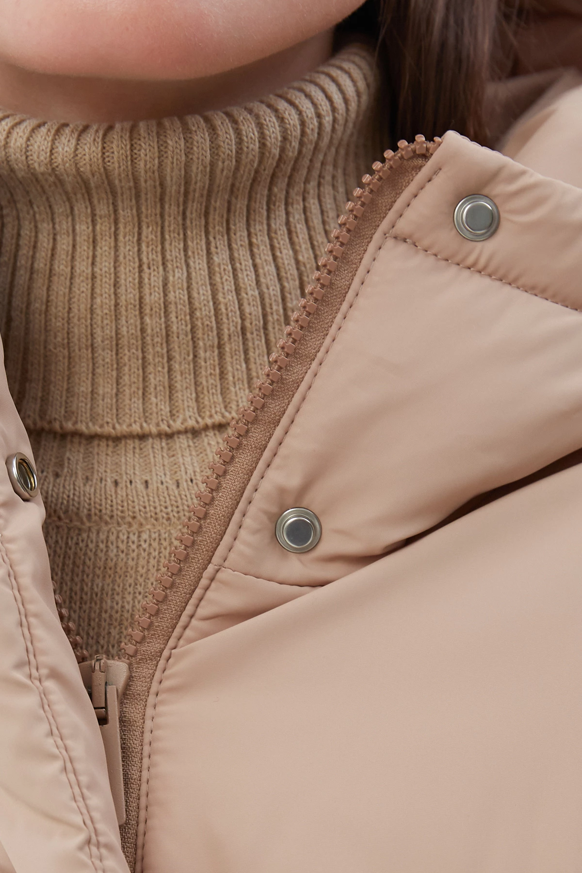 Beige quilted jacket with eco-down, photo 6