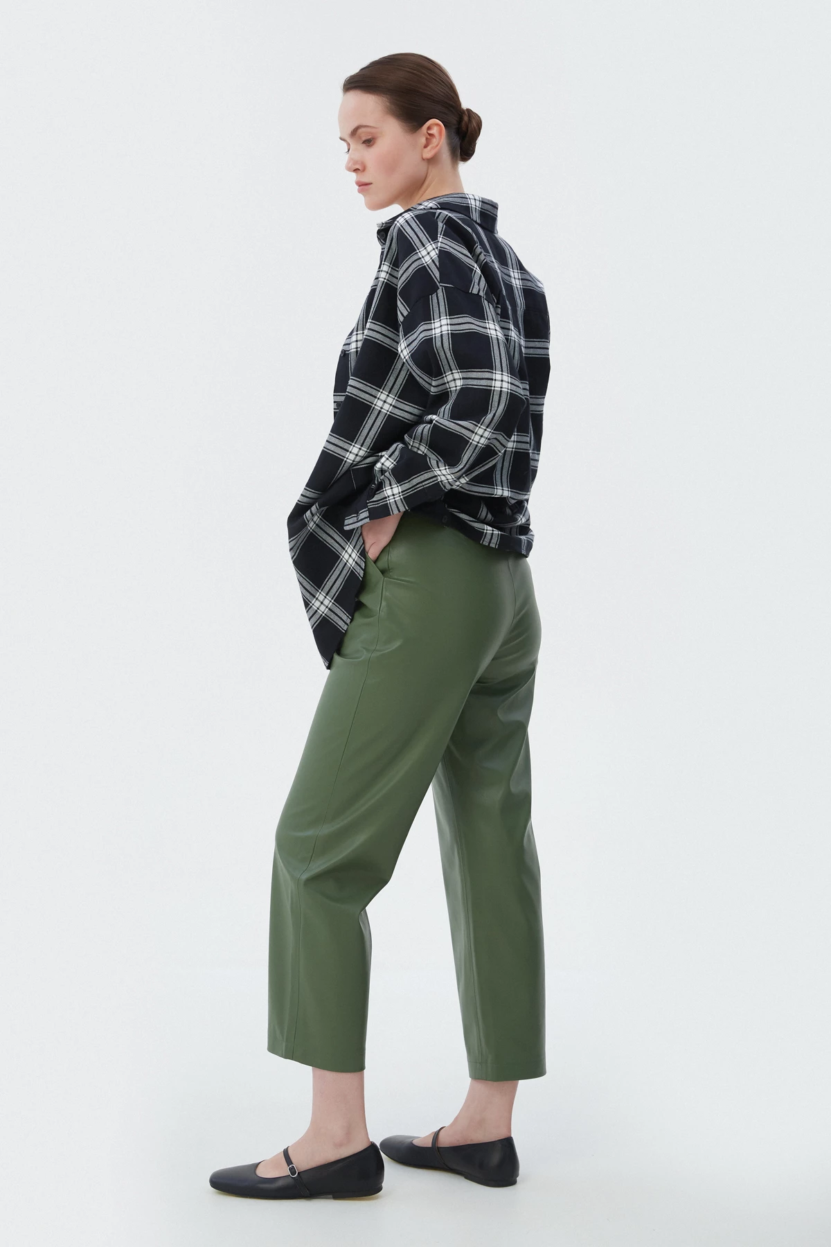 Olive straight cropped eco-leather pants, photo 3