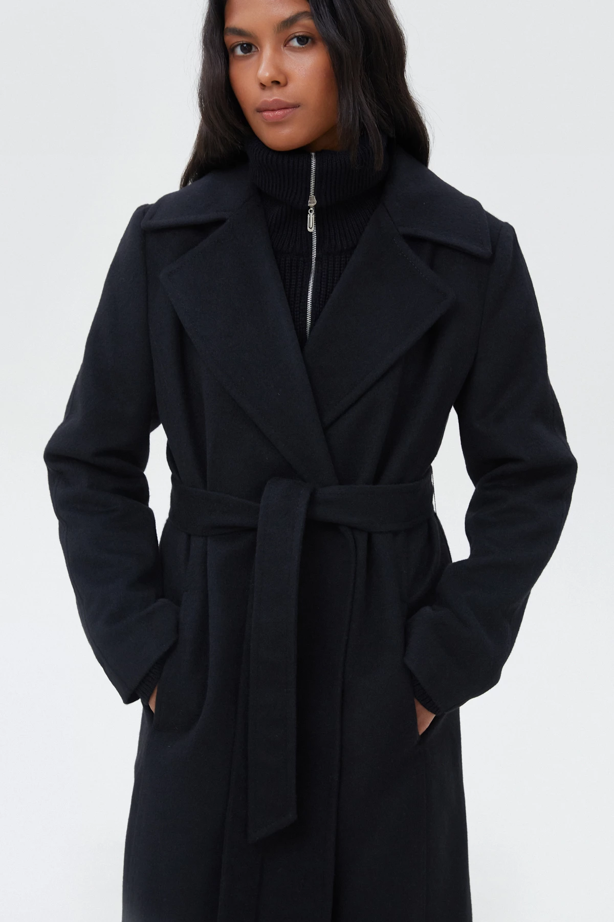 Черное пальто длины ниже колена на запах с шерстью, фото 1