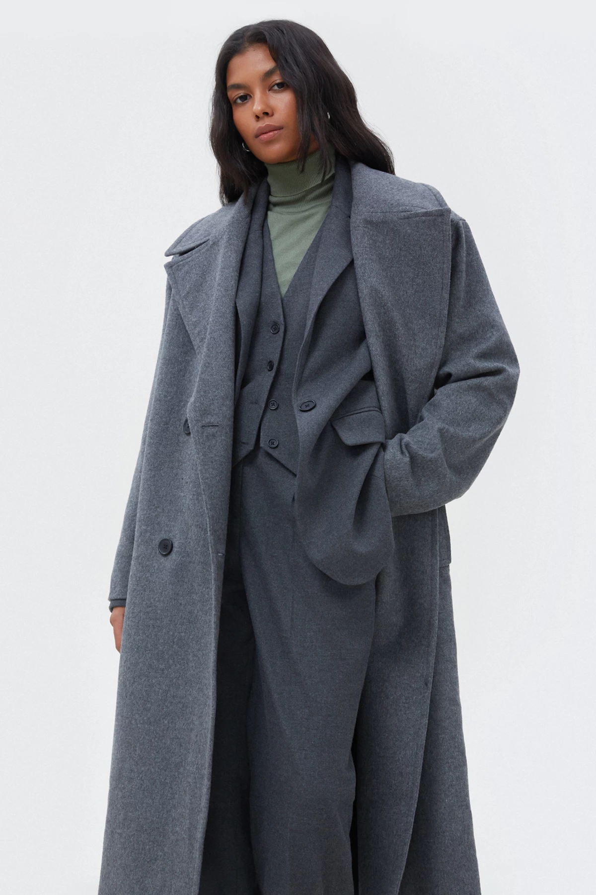 Straight gray double-breasted midi coat with wool, photo 3