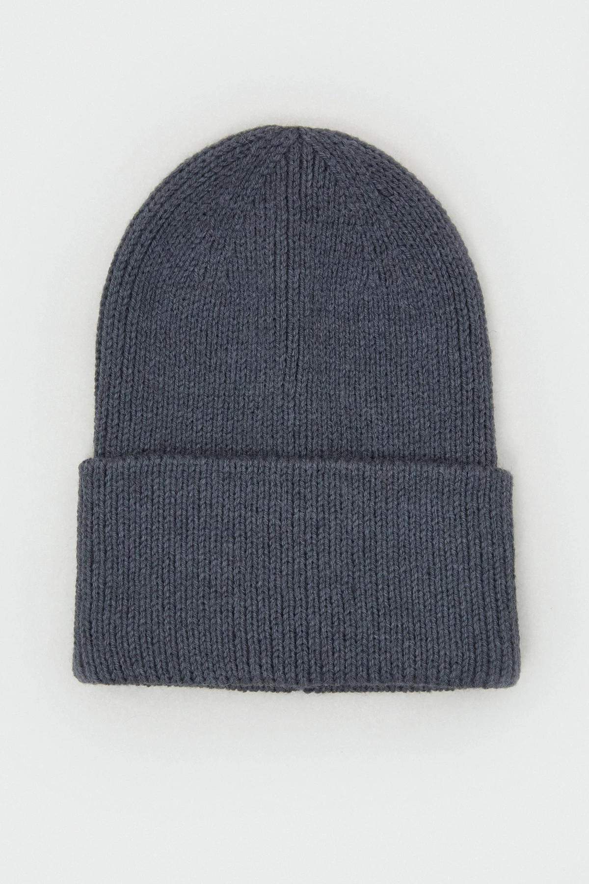 Knitted woolen gray beanie hat, photo 2