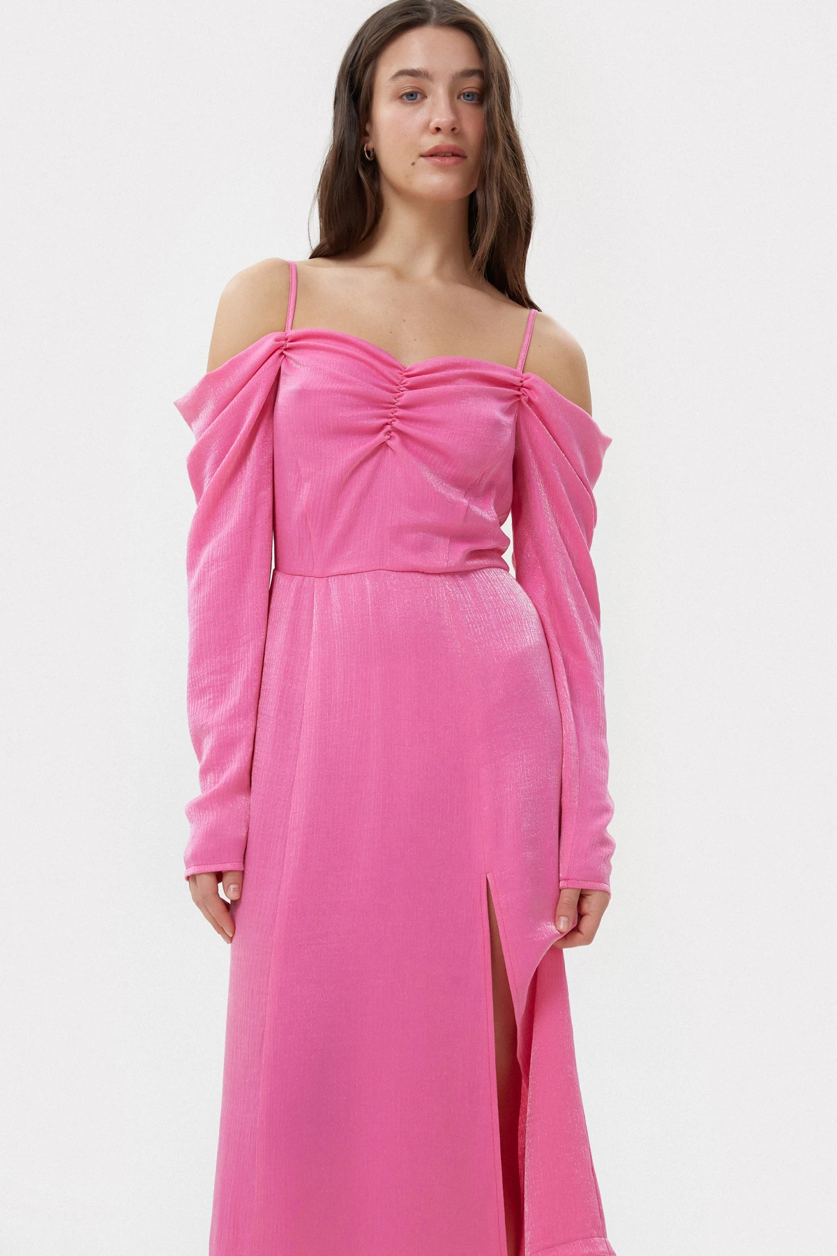 Платье длины миди из вискозного креш-сатина цвета фуксия, фото 1
