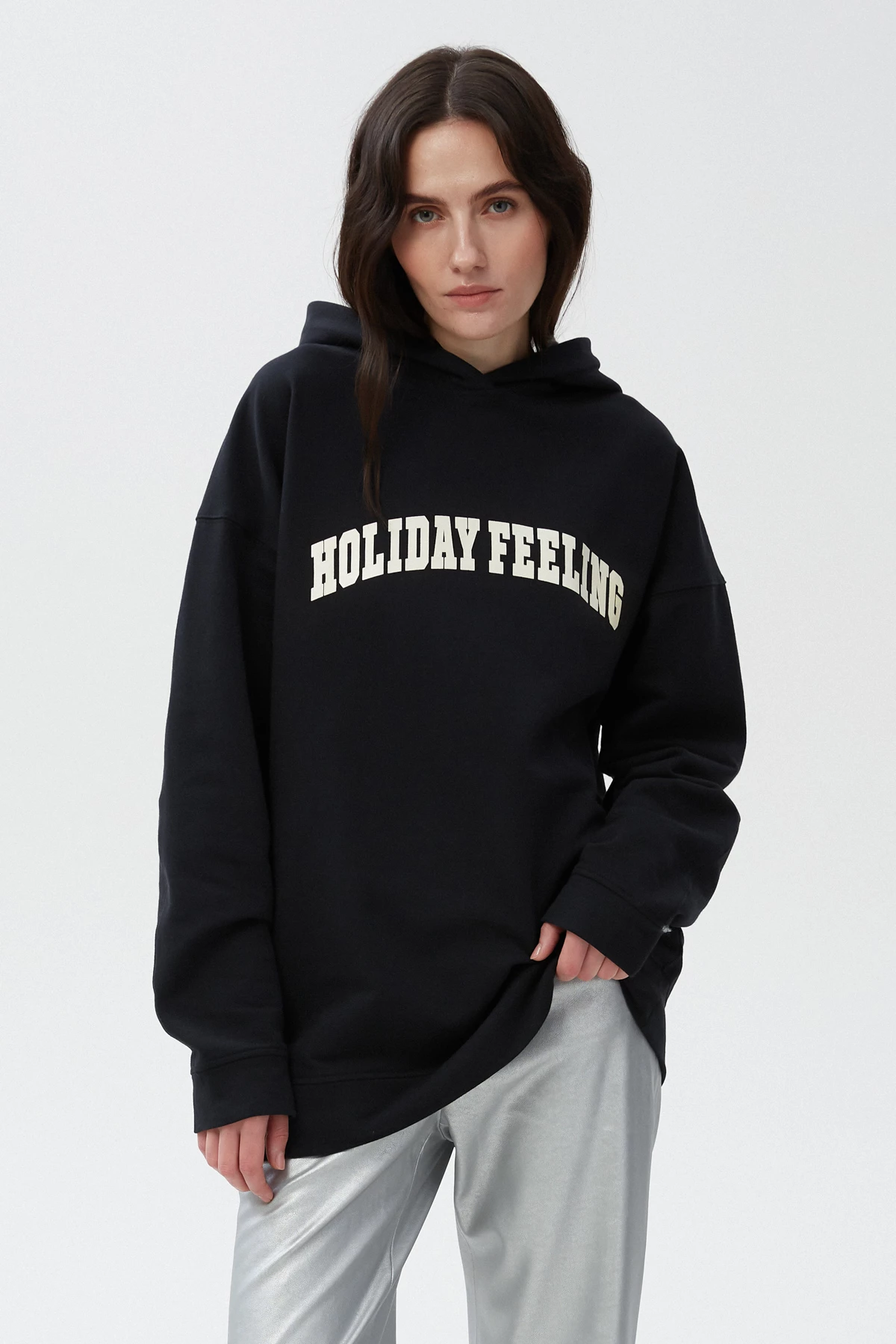 Black unisex hoodie "Holiday feeling" on fleece, photo 4