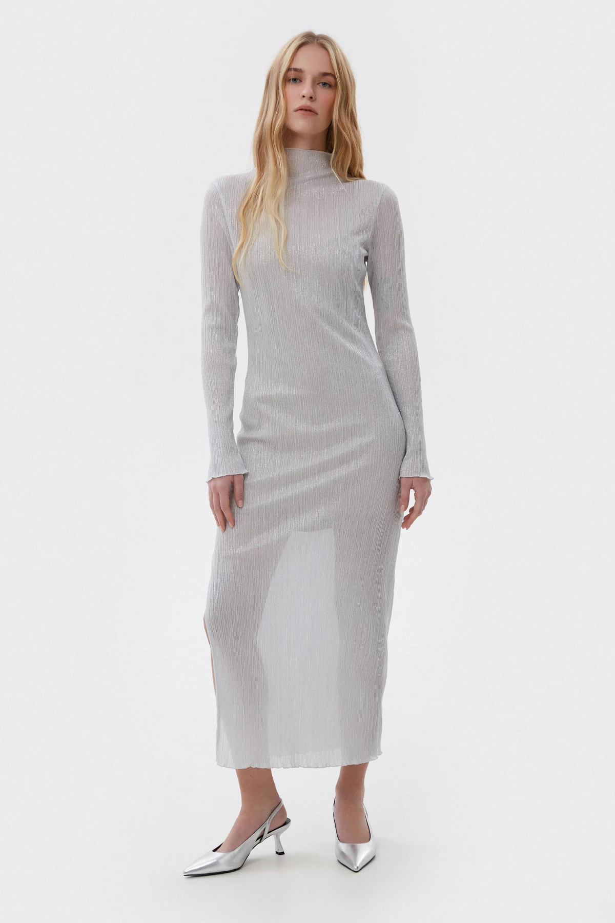 Срібна сукня подовжене міді з трикотажу пліссе Estro x MustHave, фото 1