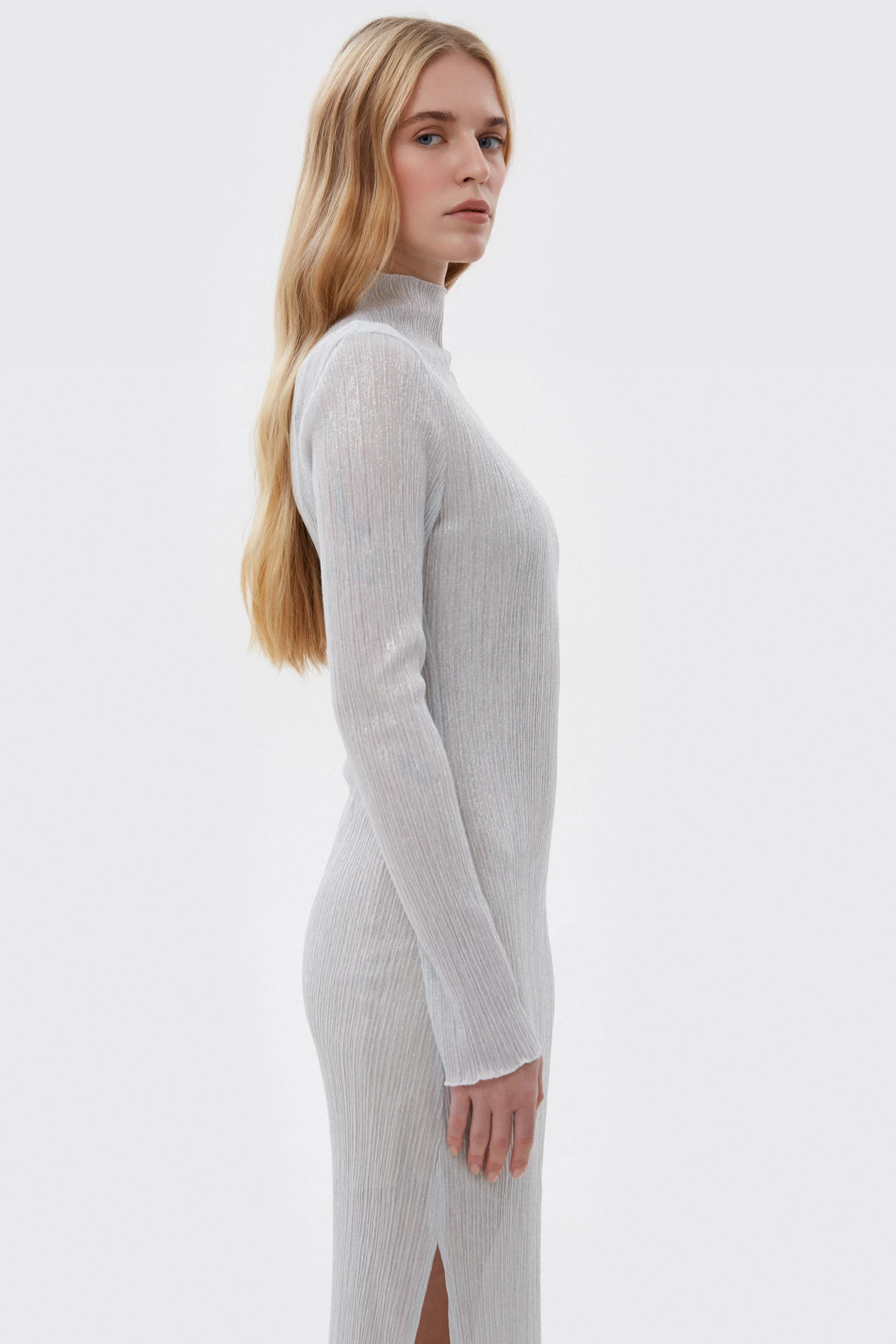 Silver pleated knit long midi dress Estro x MustHave, photo 3