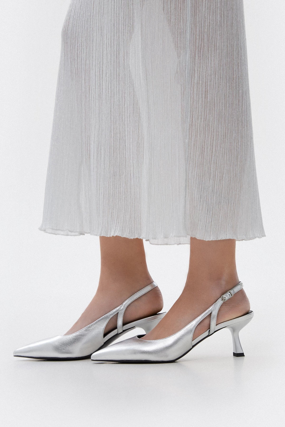 Silver leather slingbacks Estro x MustHave, photo 2