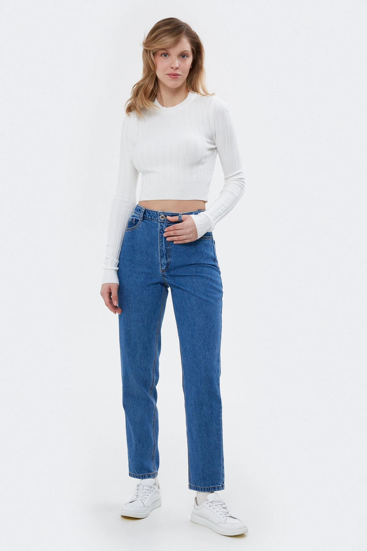 Milky knitted cropped jumper with viscose, photo 2