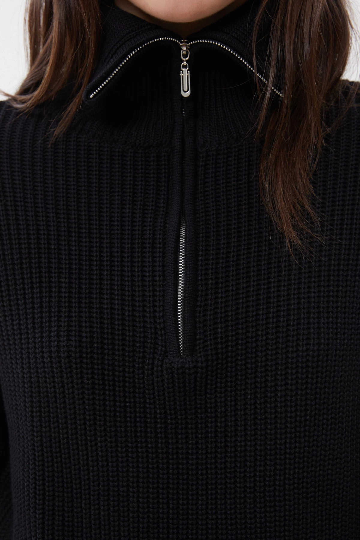 Чорний в’язаний светр з бавовни з блискавкою, фото 4