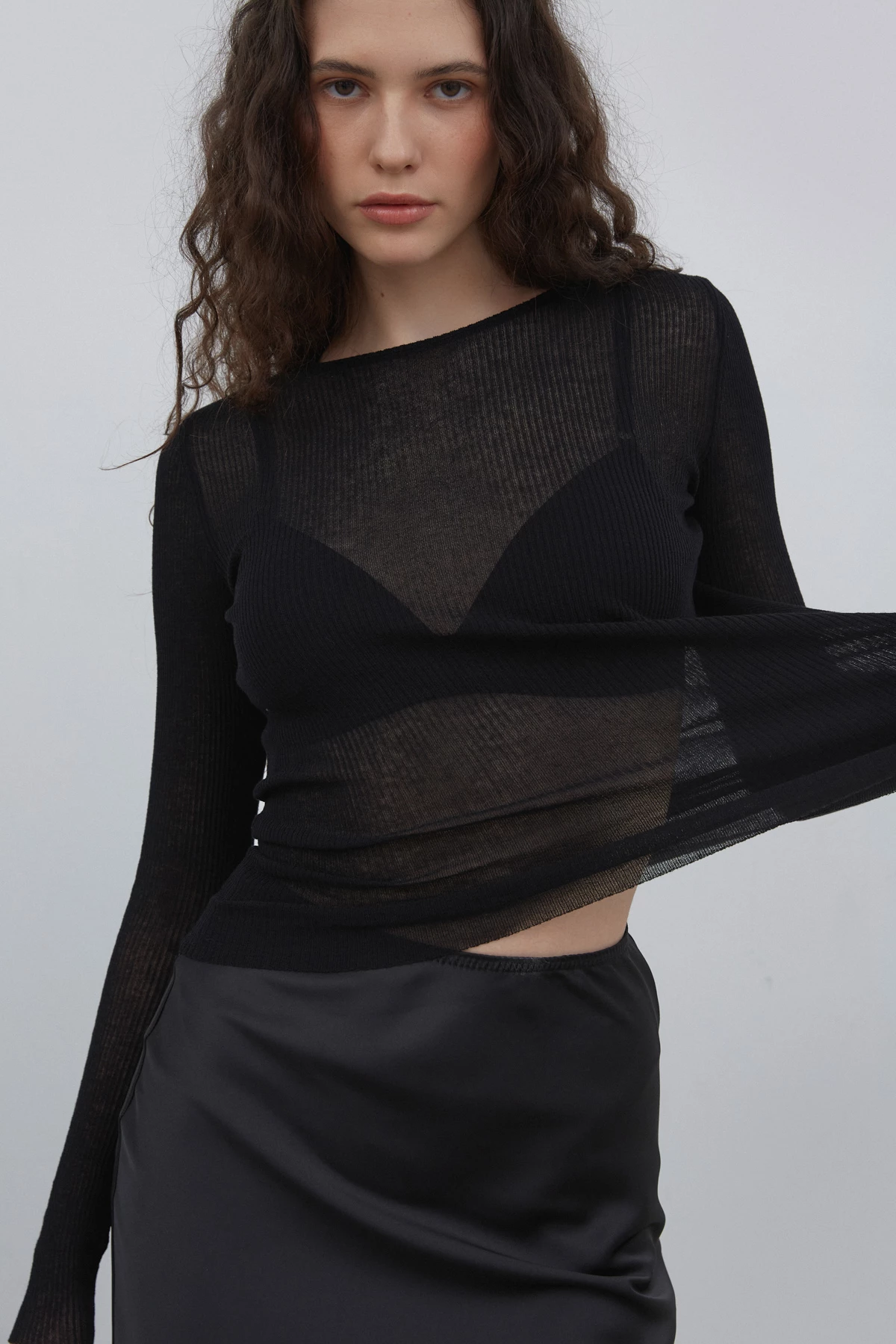 Black semi-transparent ribbed knitted jumper with cotton, photo 4