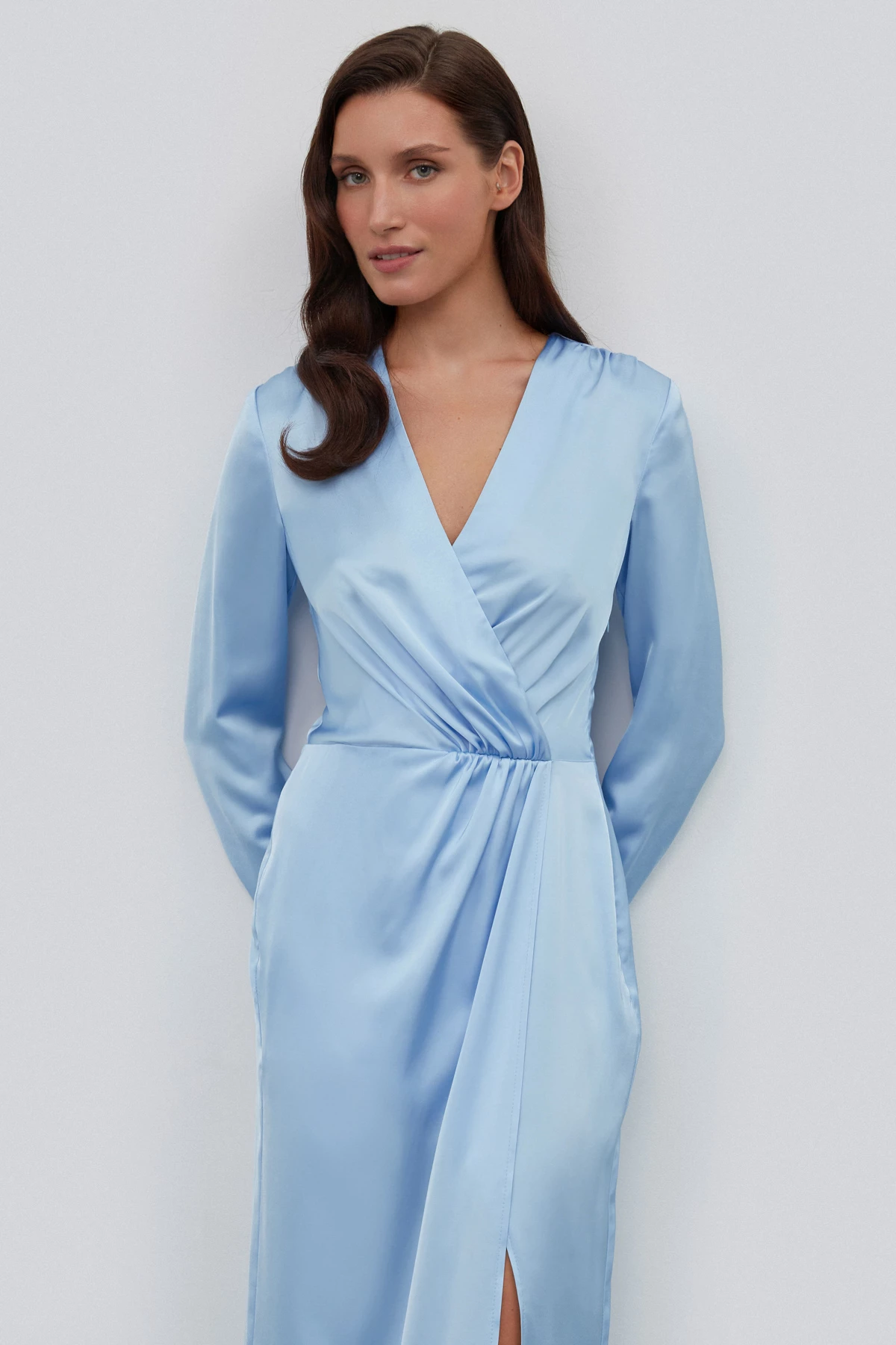 Блакитна сукня міді на затин з віскозного сатину, фото 4