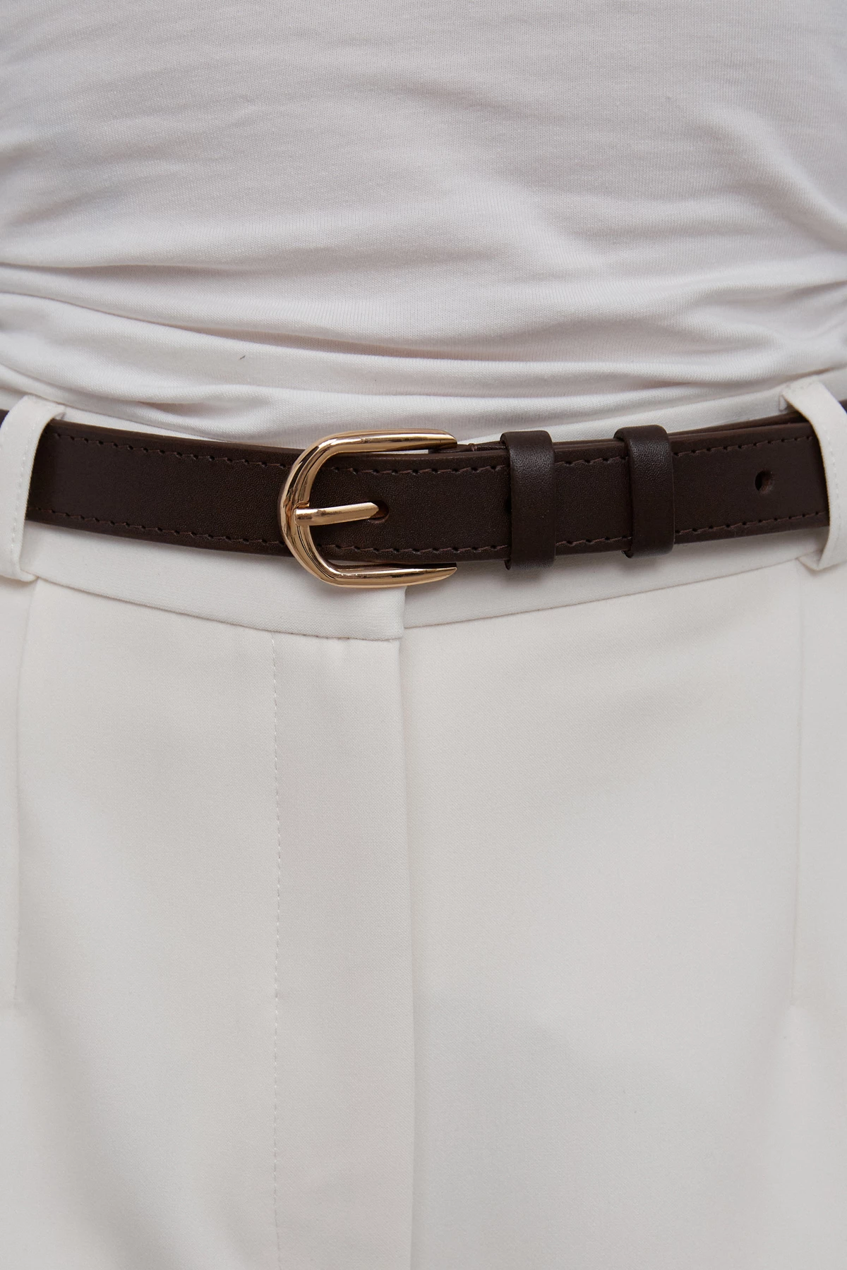 Brown leather belt with gold buckle, photo 1