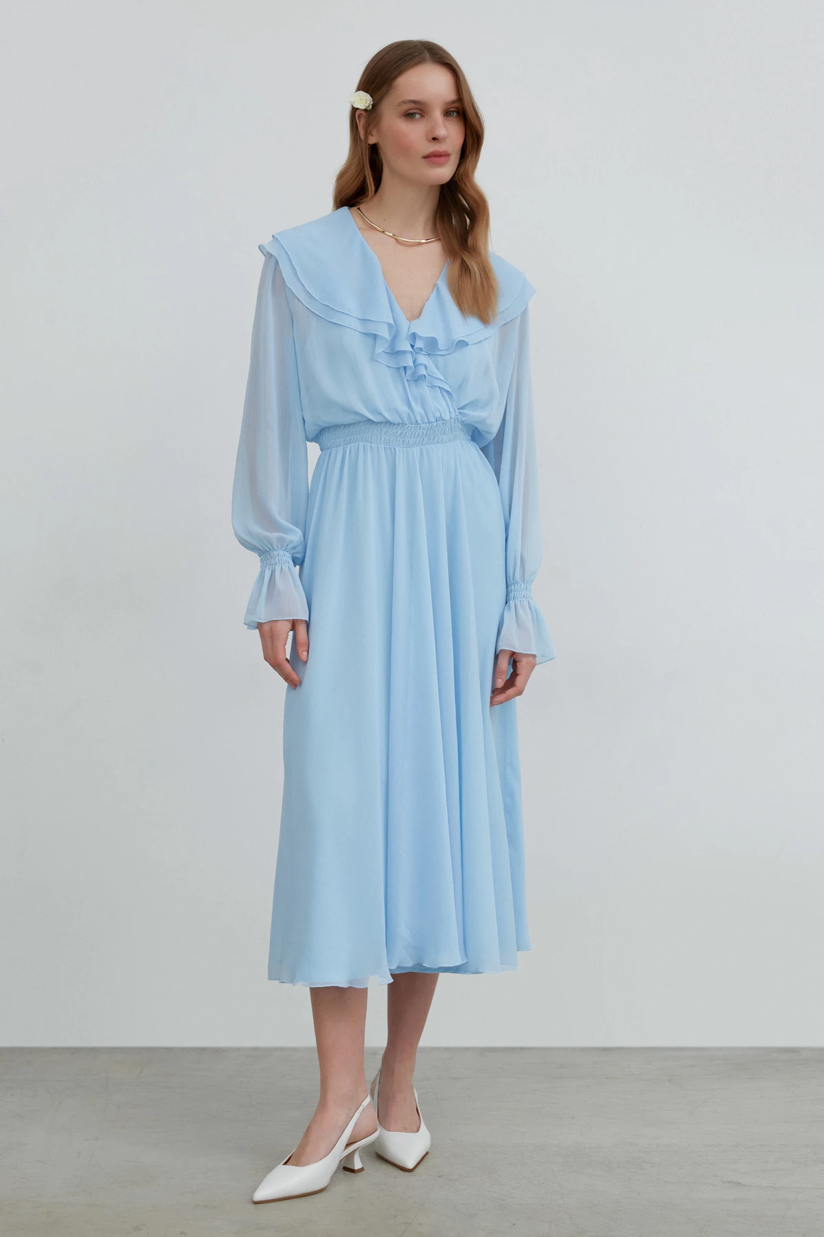 Блакитна сукня міді з креш-шифону з воланом, фото 2
